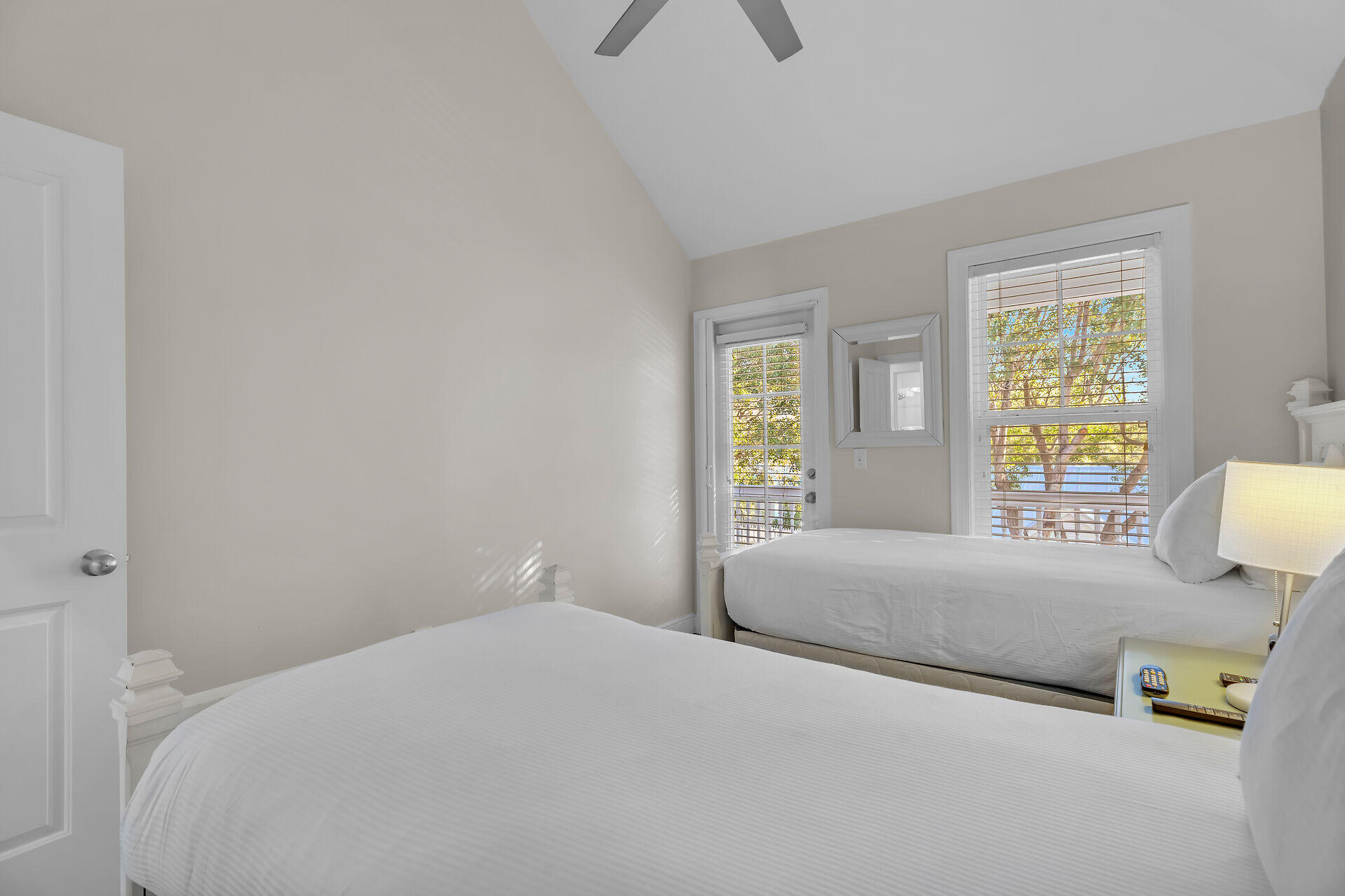 11600 1St Avenue Gulf Unit: 25