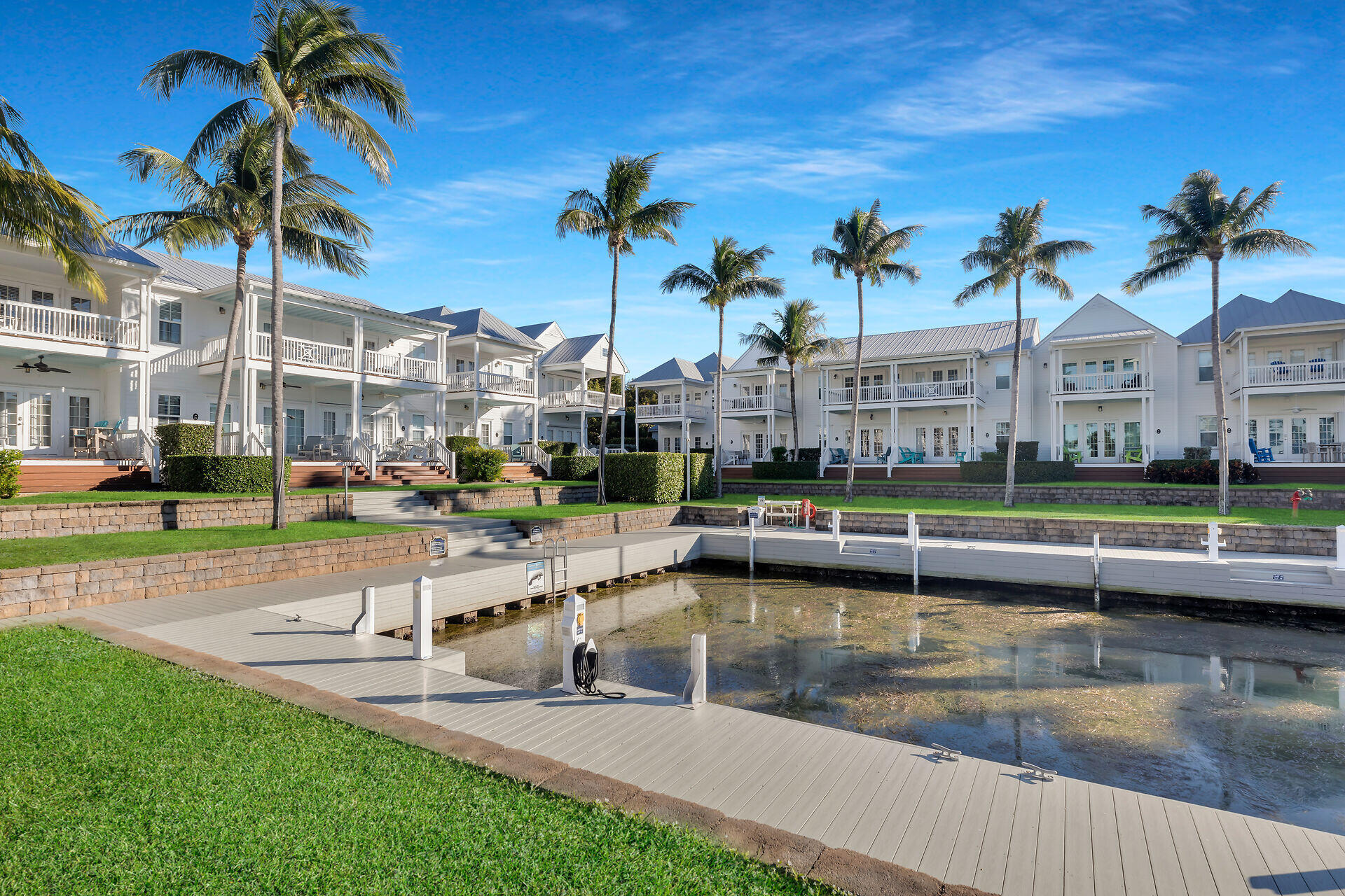 11600 1St Avenue Gulf Unit: 25