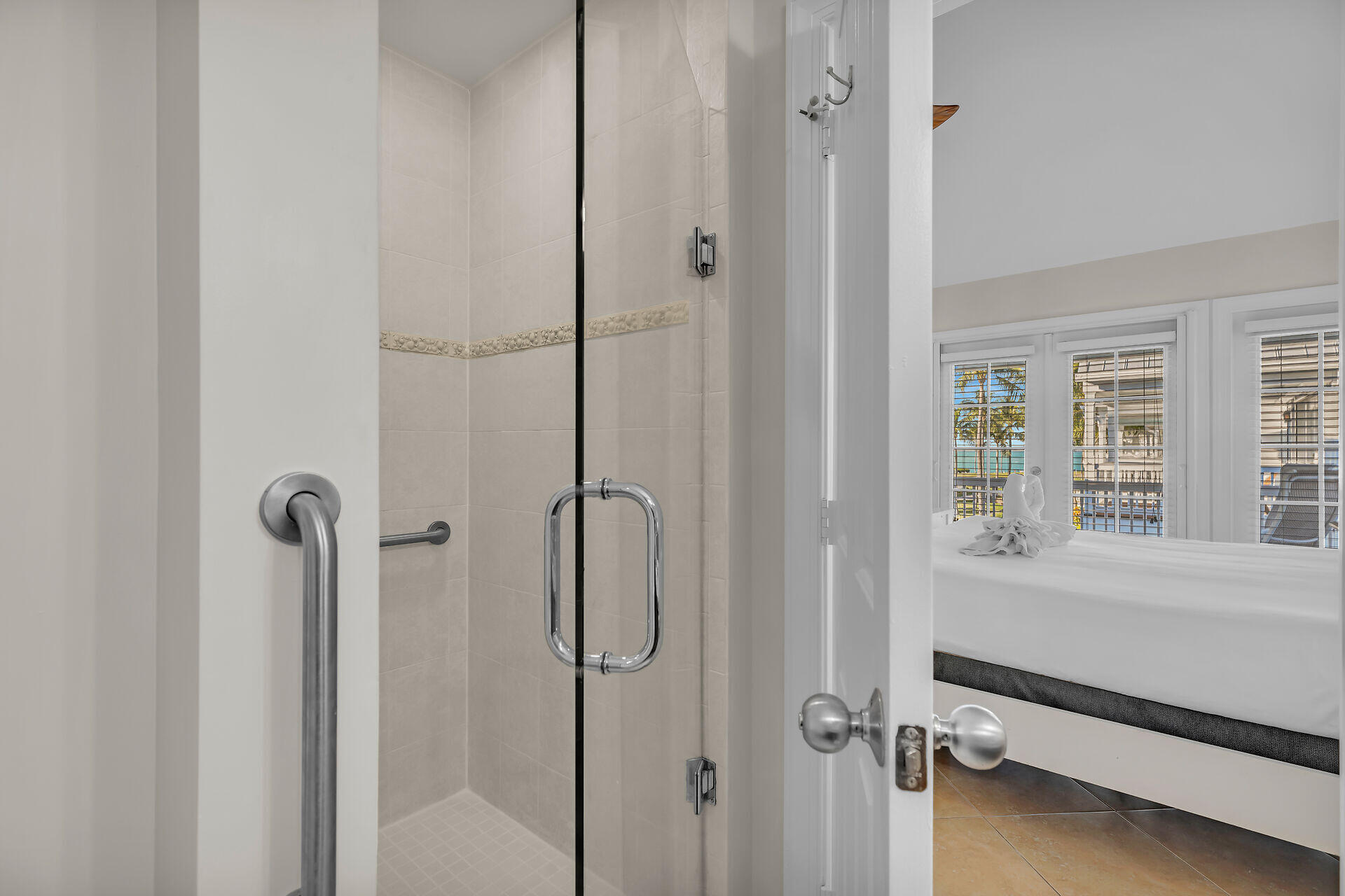 11600 1St Avenue Gulf Unit: 25