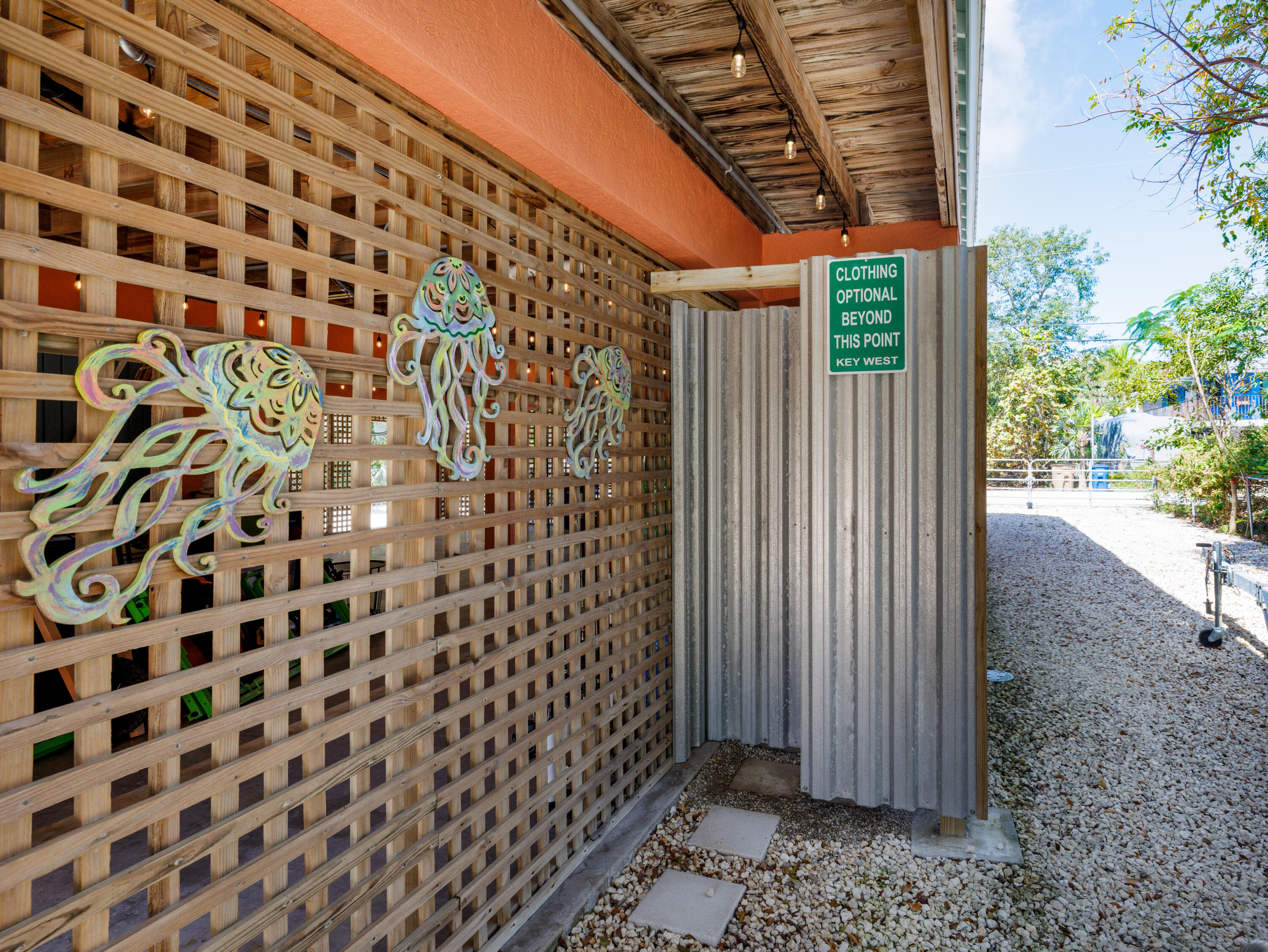 3761 Gumbo Limbo Street