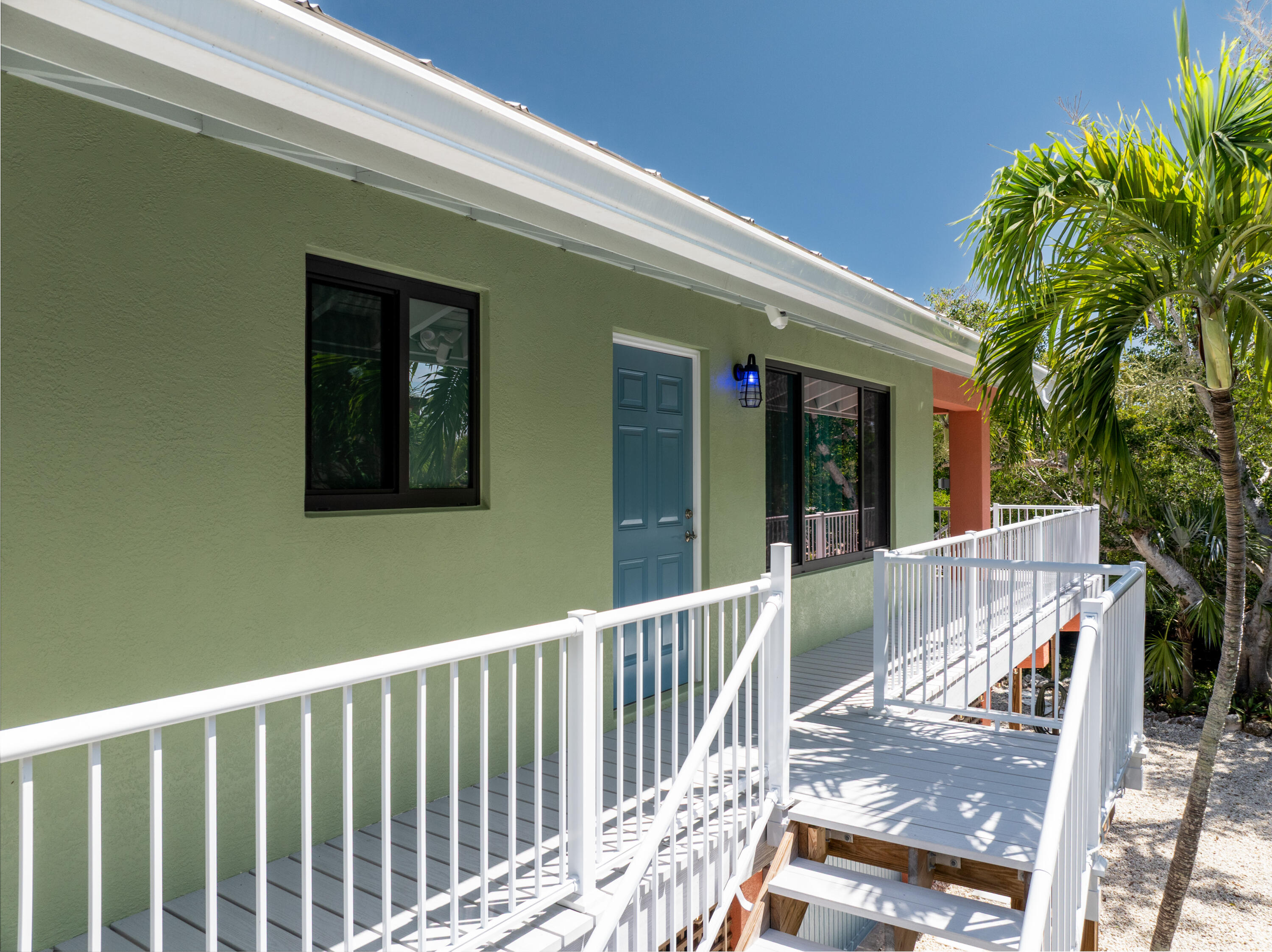 3761 Gumbo Limbo Street