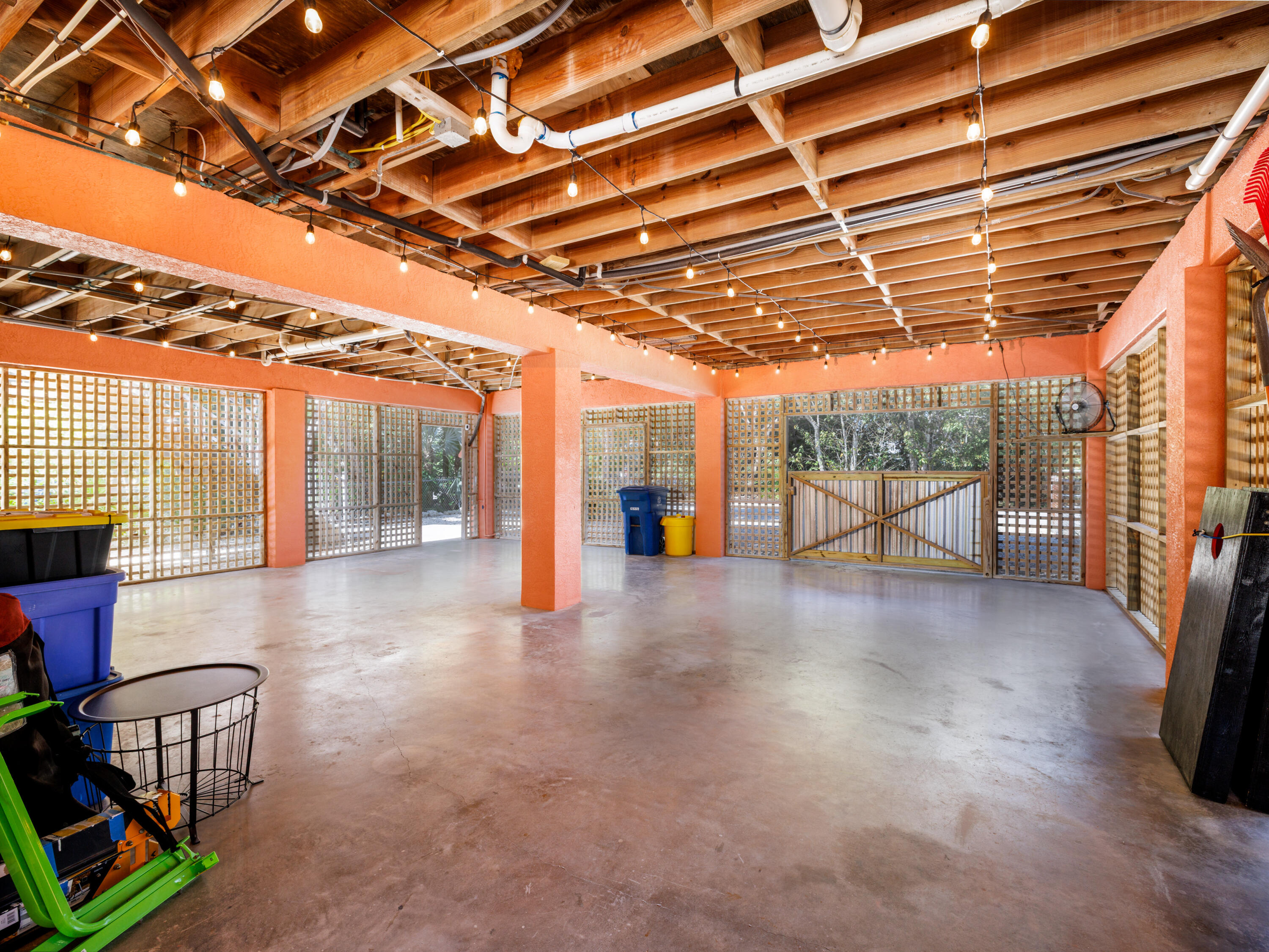 3761 Gumbo Limbo Street