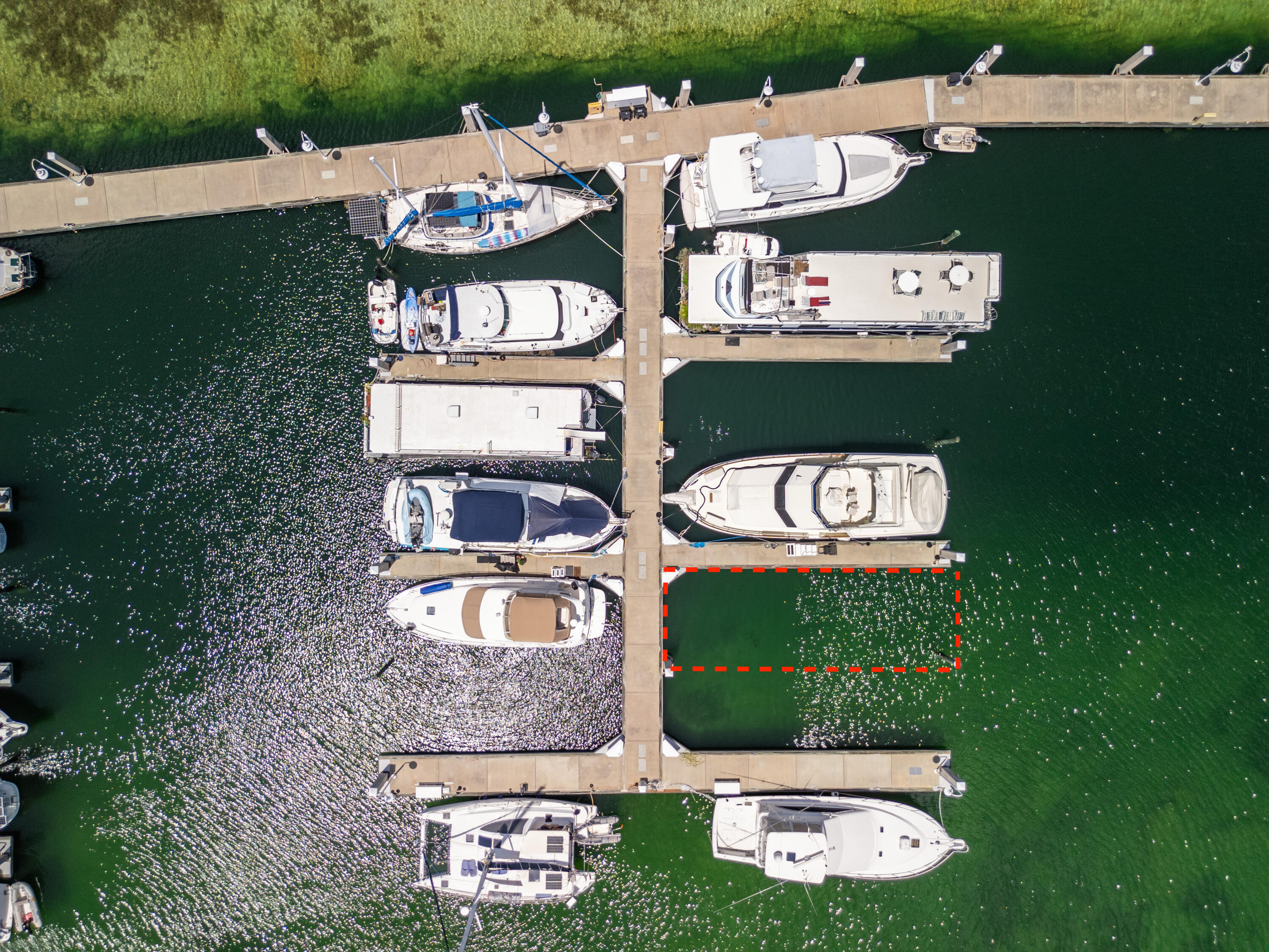 5555 college Road Unit: Barracuda #9