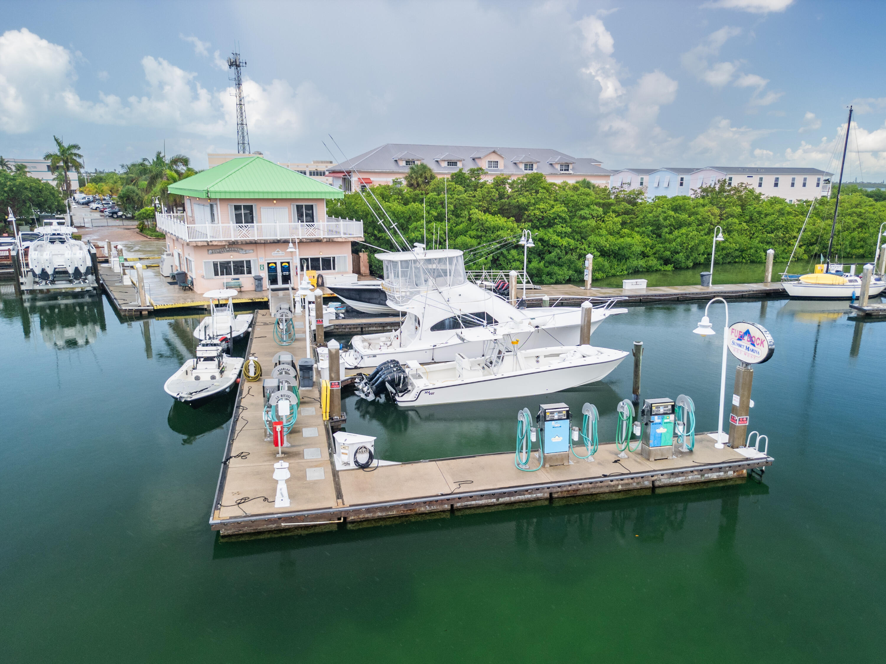 5555 college Road Unit: Barracuda #9