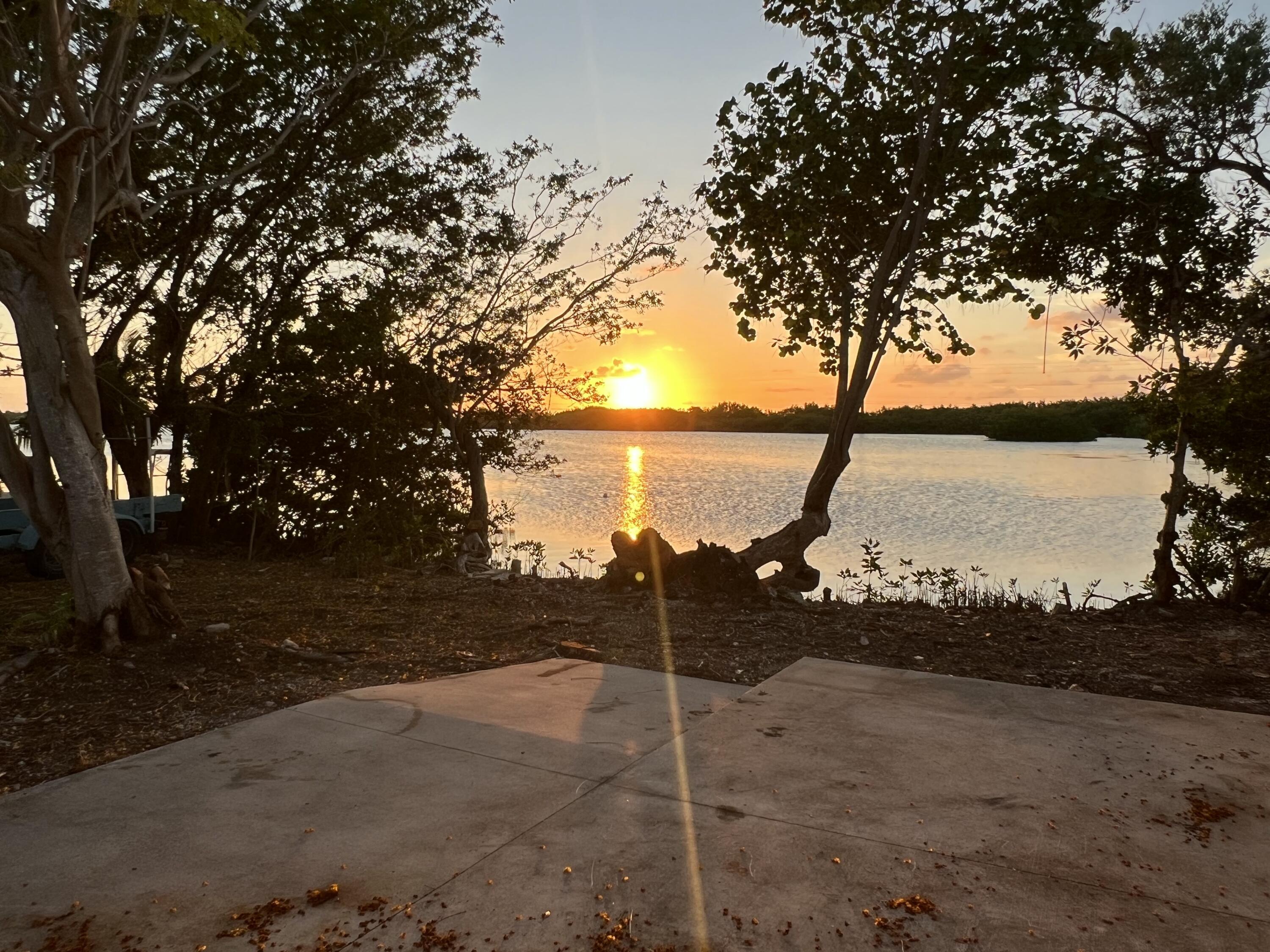 6 Beach Drive
