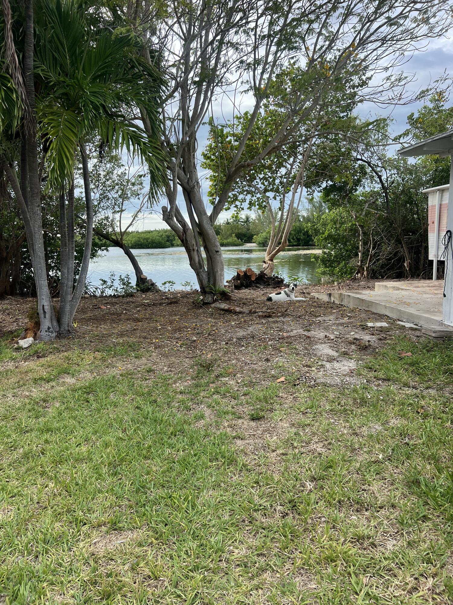 6 Beach Drive