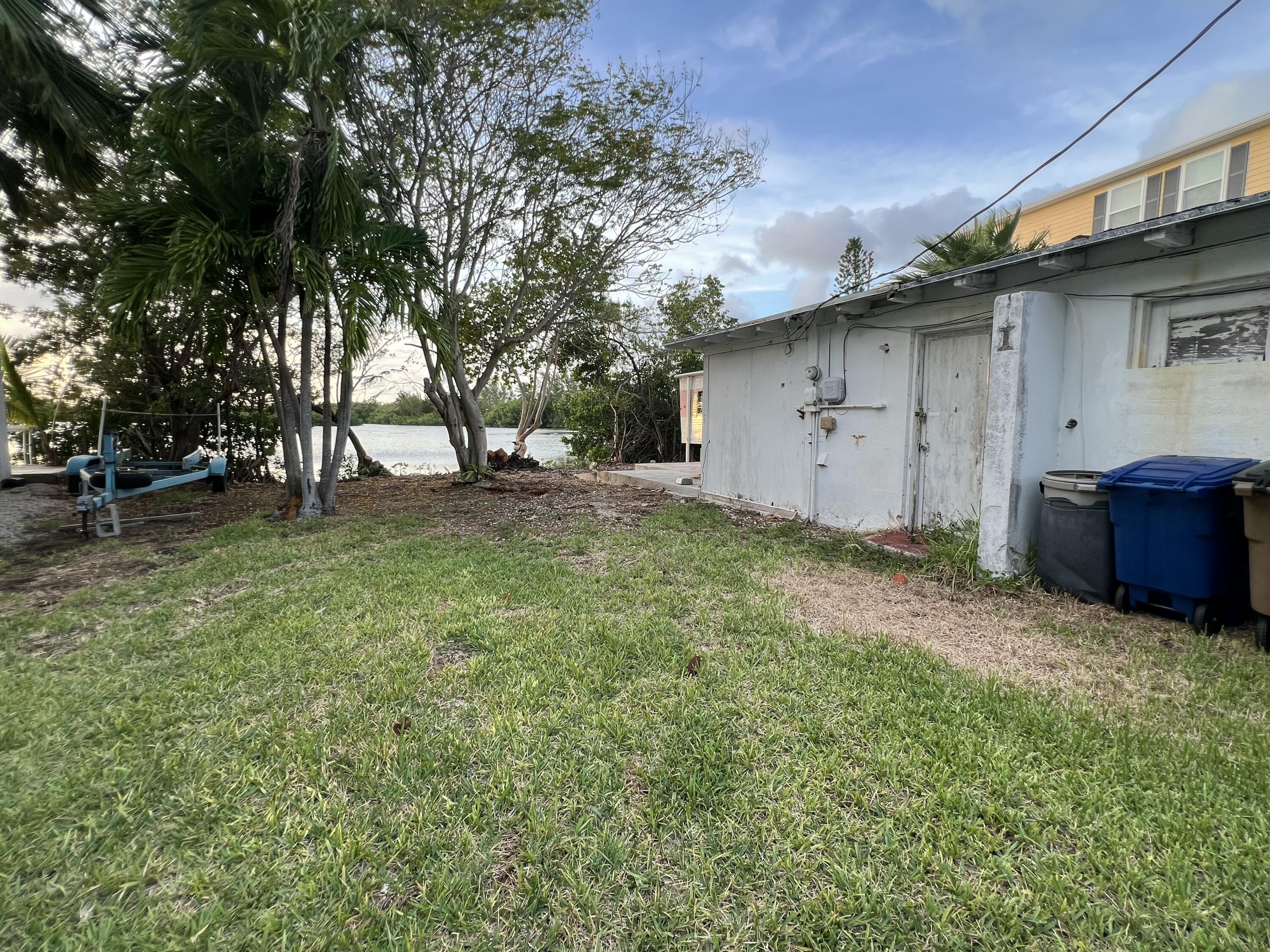 6 Beach Drive