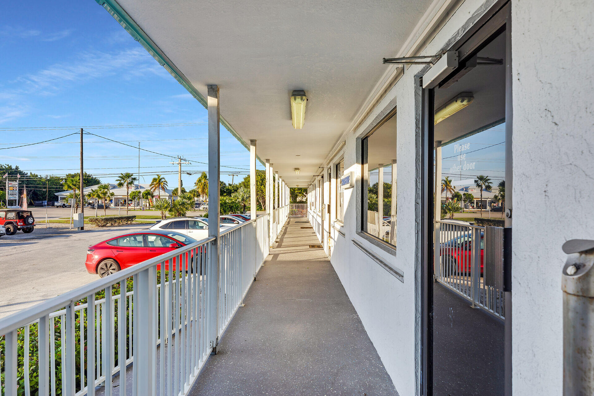 30330 - 30348 Overseas Highway