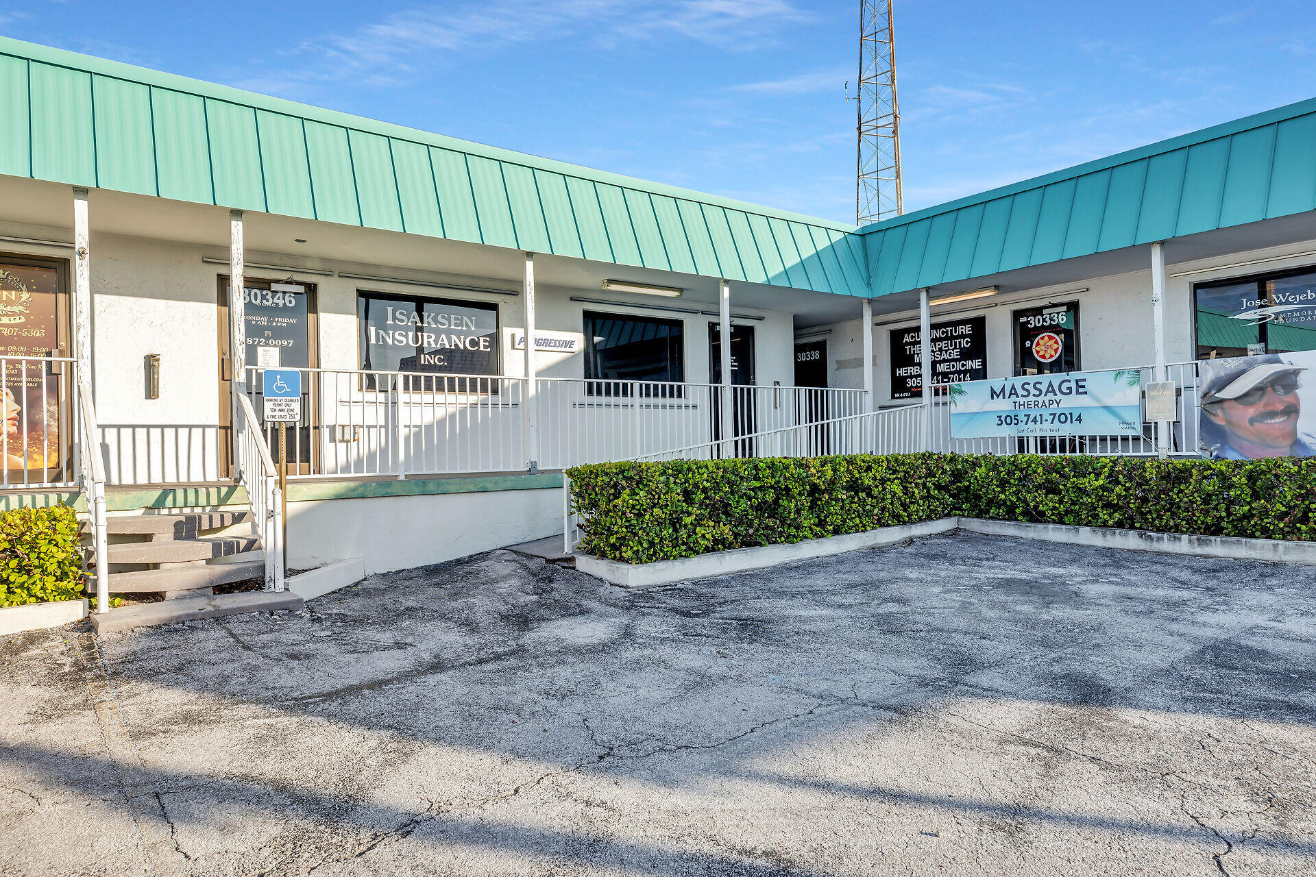30330 - 30348 Overseas Highway