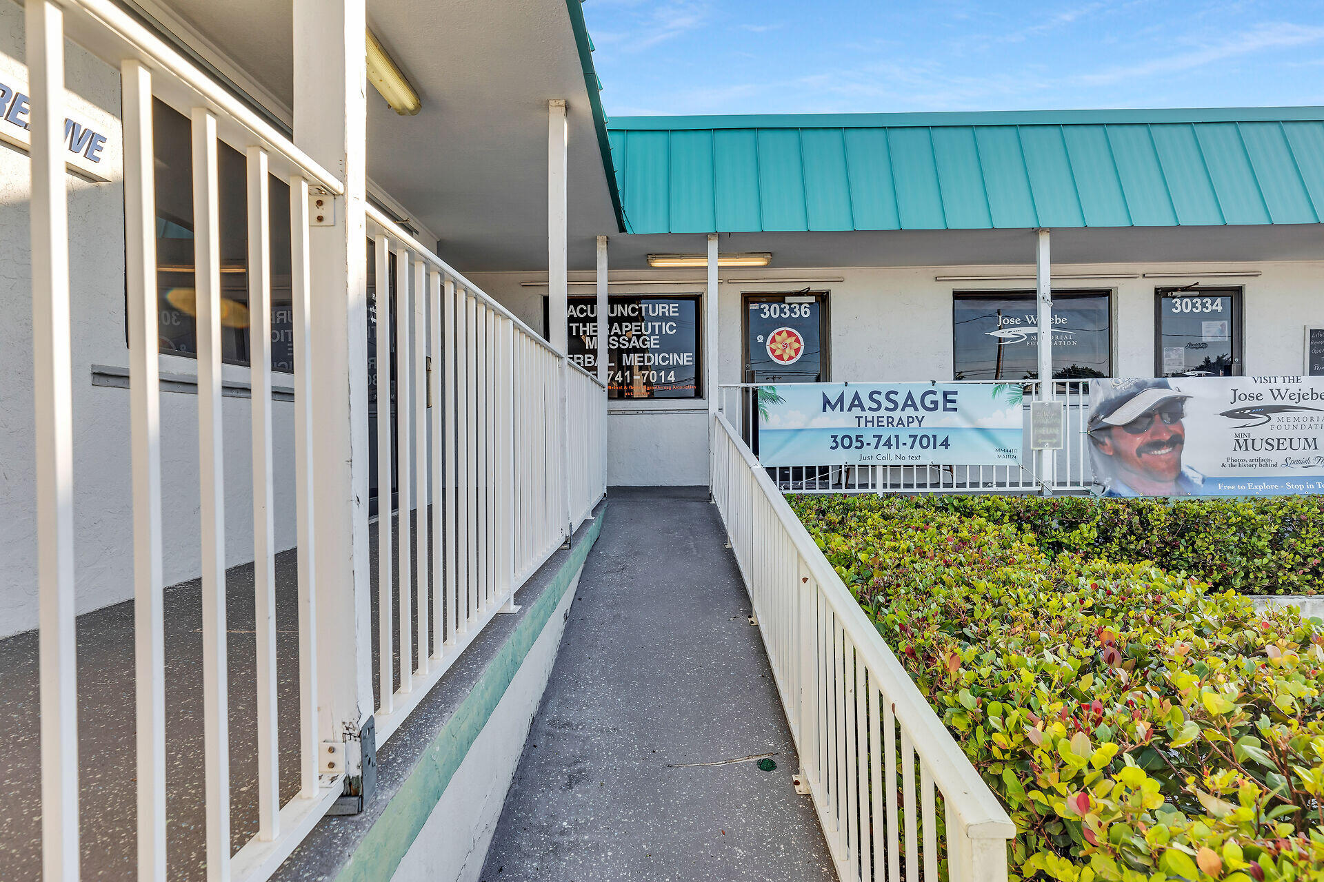 30330 - 30348 Overseas Highway