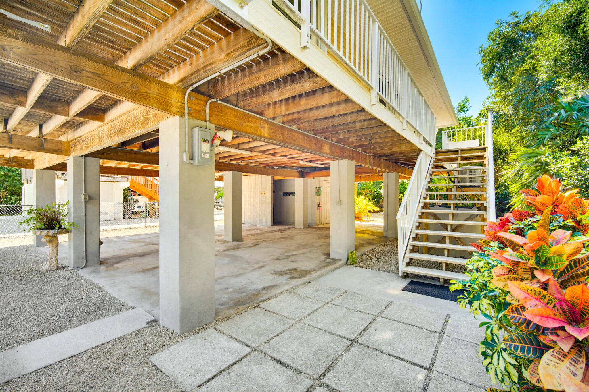 29112 Poinsettia Lane