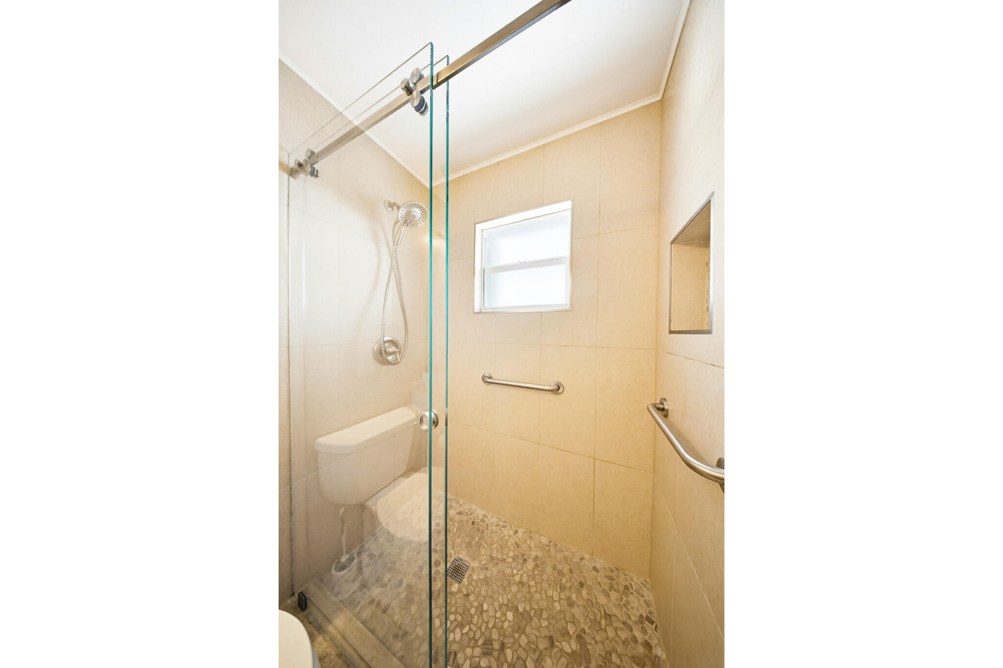 29112 Poinsettia Lane