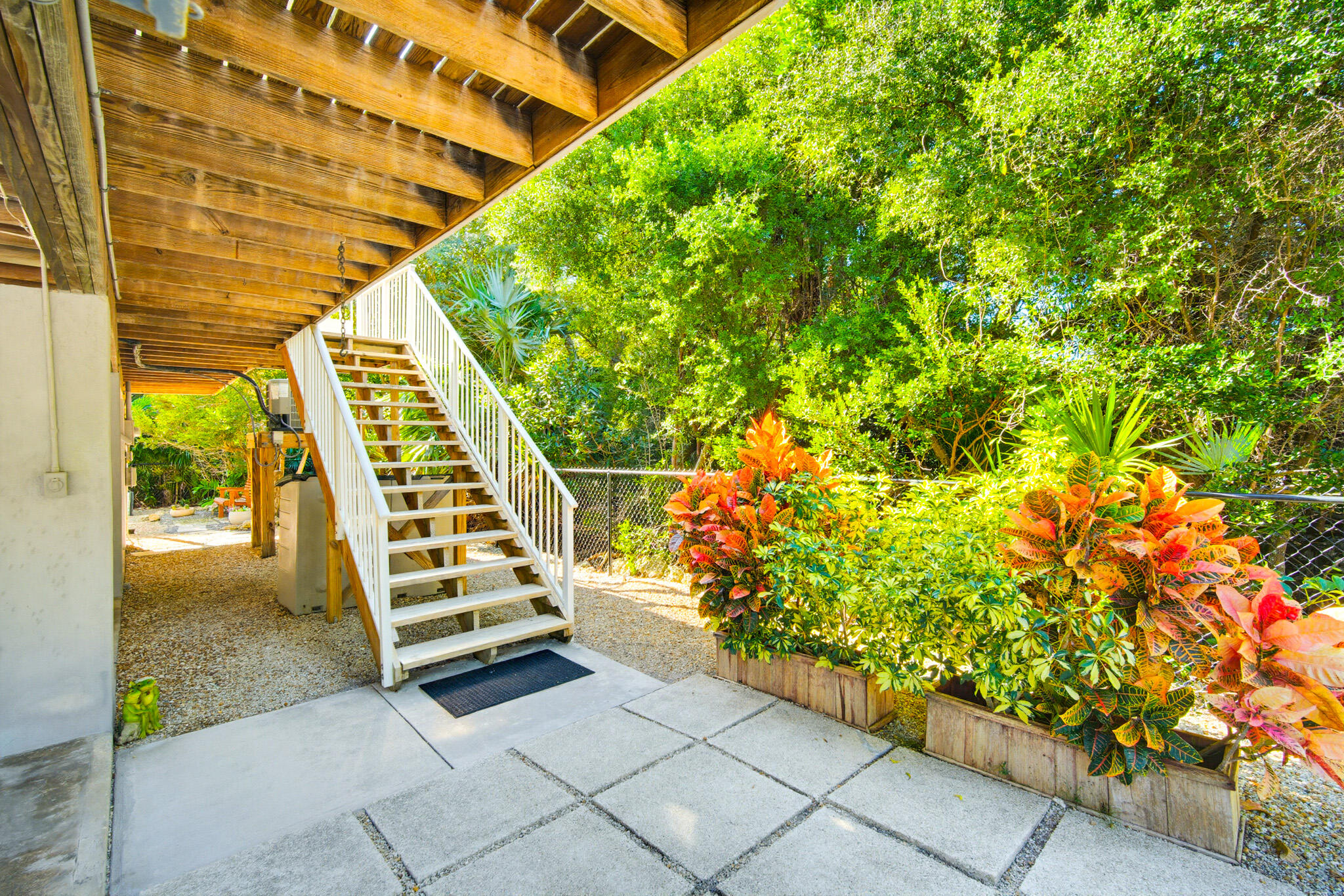 29112 Poinsettia Lane