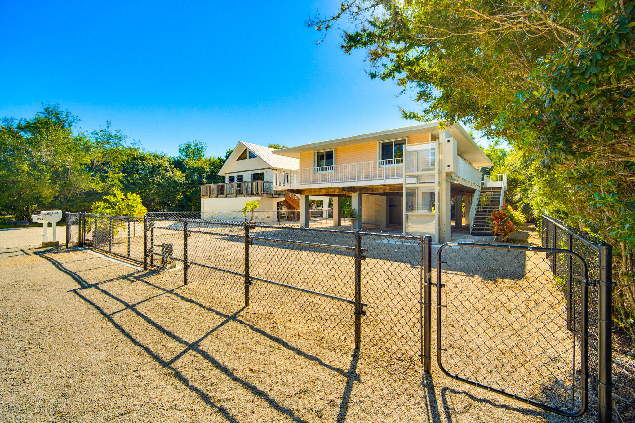 29112 Poinsettia Lane