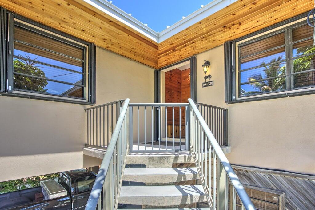 22865 Redfish Lane