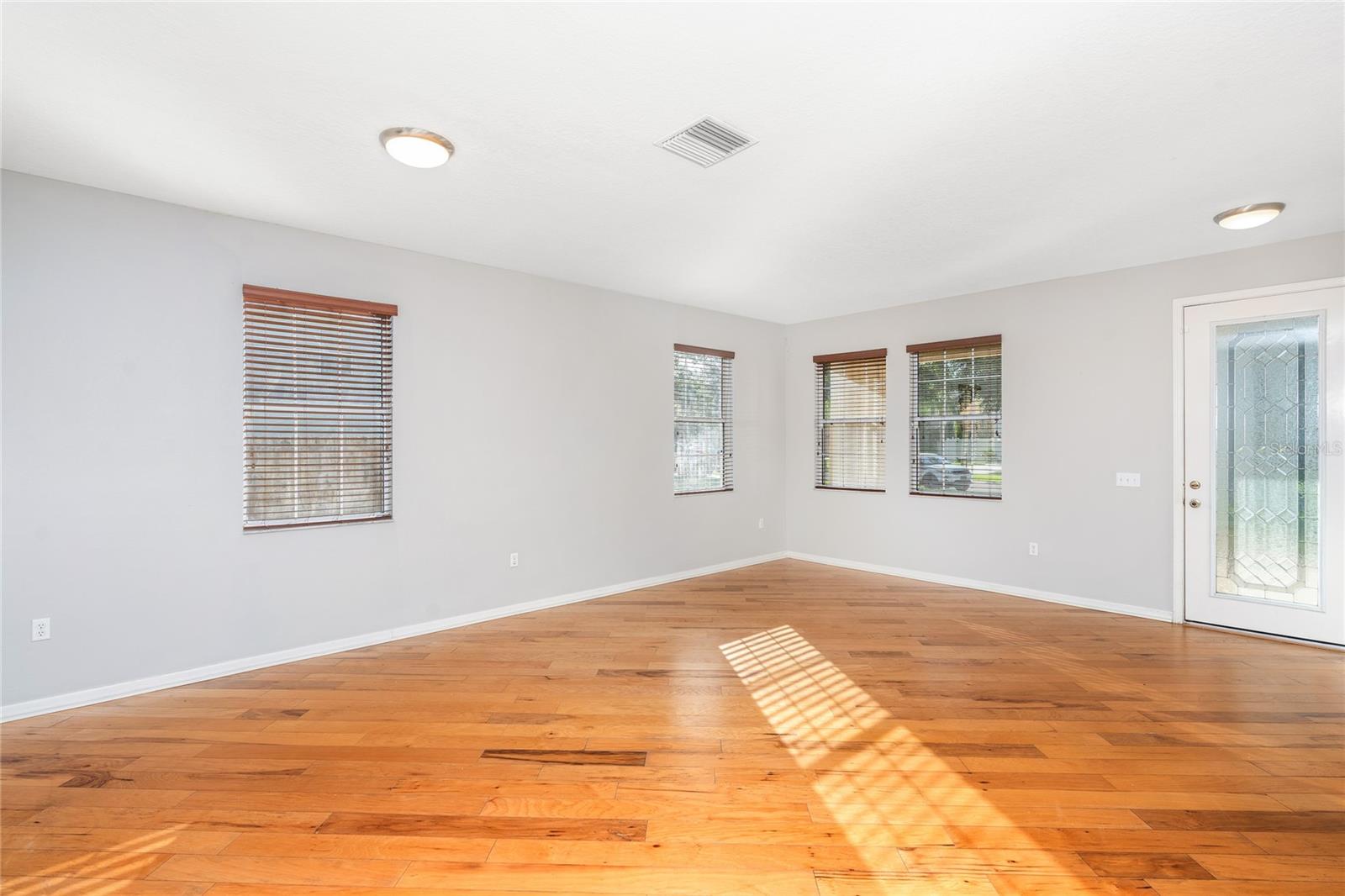 10631 BOYETTE CREEK BLVD