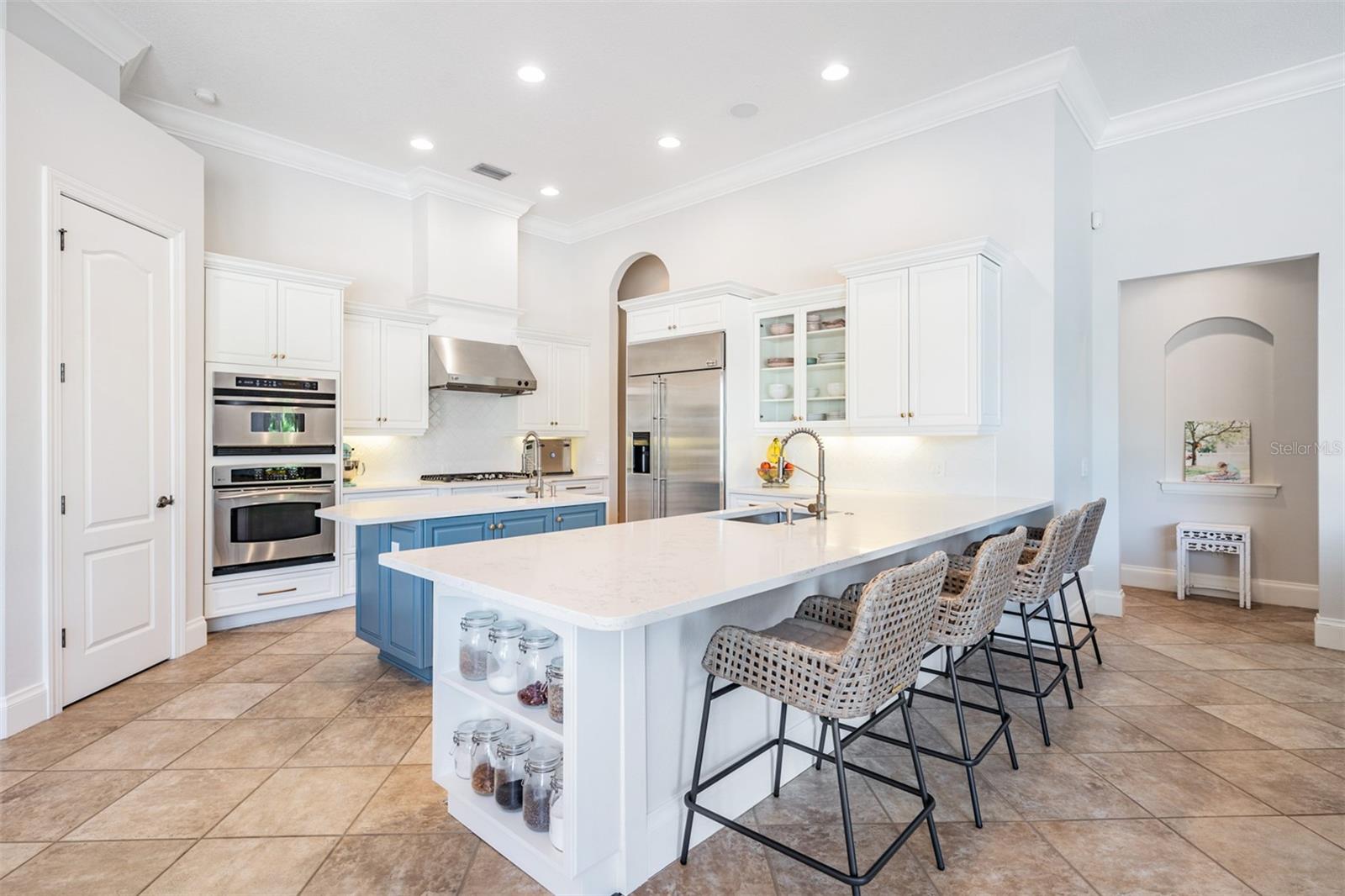 8505 KENTUCKY DERBY DR