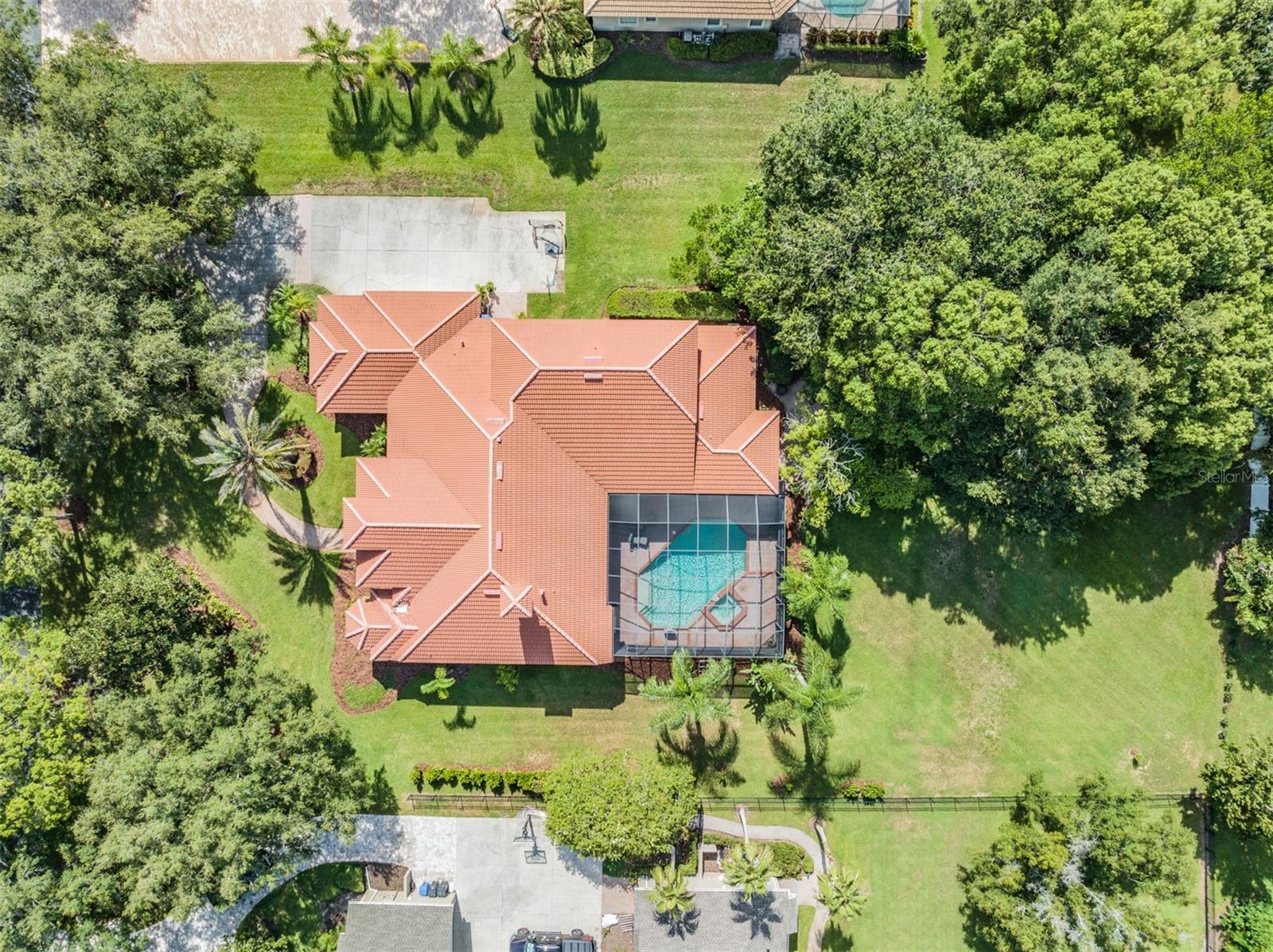 8505 KENTUCKY DERBY DR