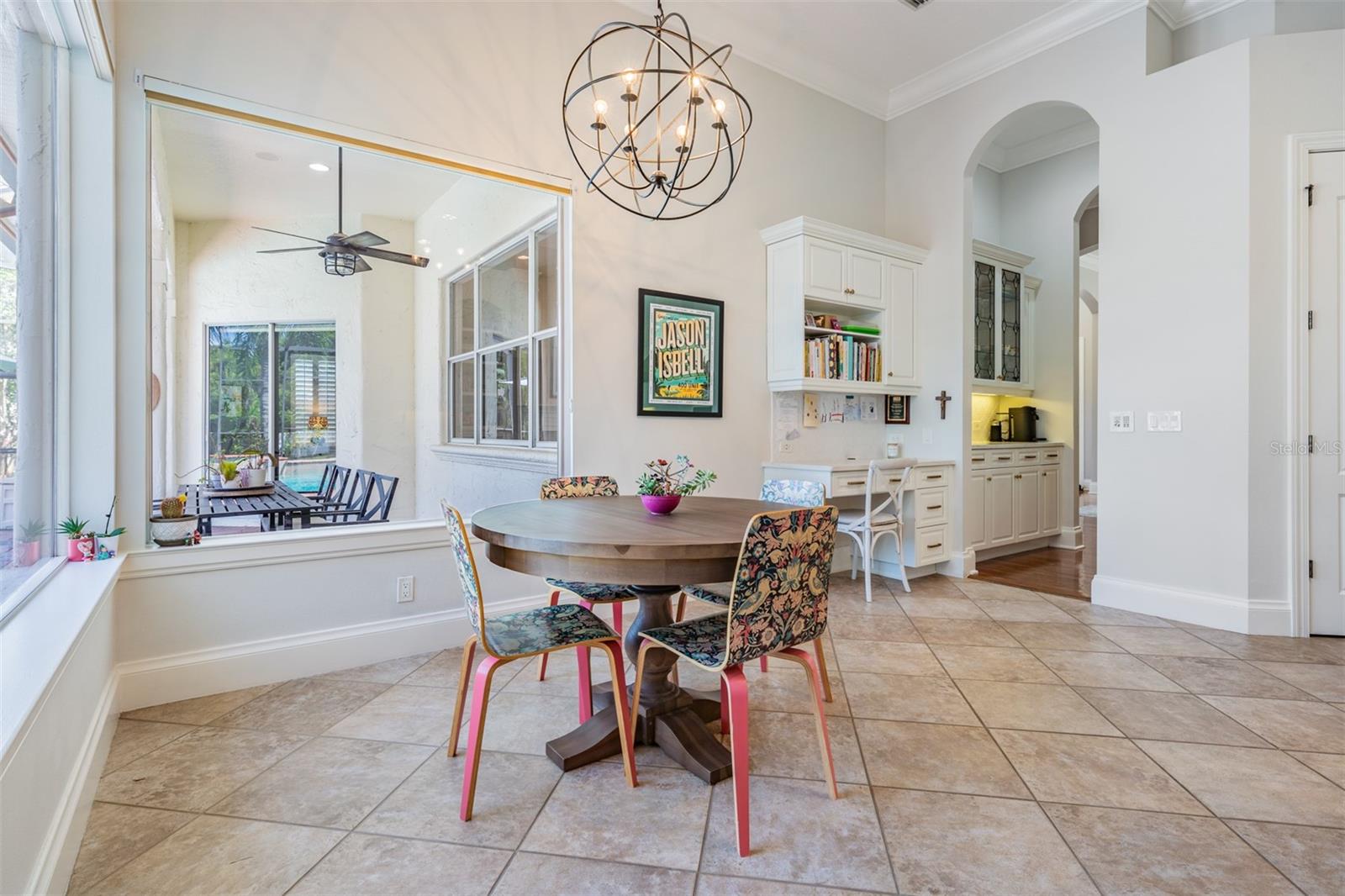 8505 KENTUCKY DERBY DR