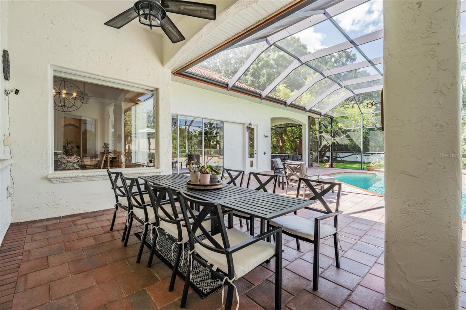 8505 KENTUCKY DERBY DR