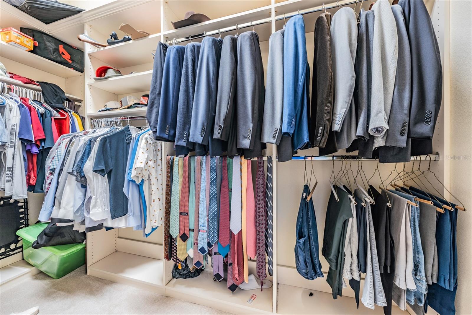 8505 KENTUCKY DERBY DR