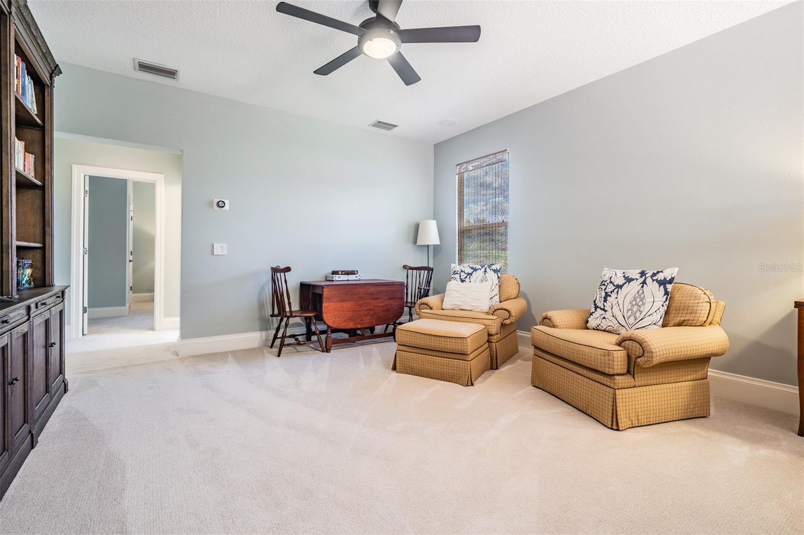 8505 KENTUCKY DERBY DR