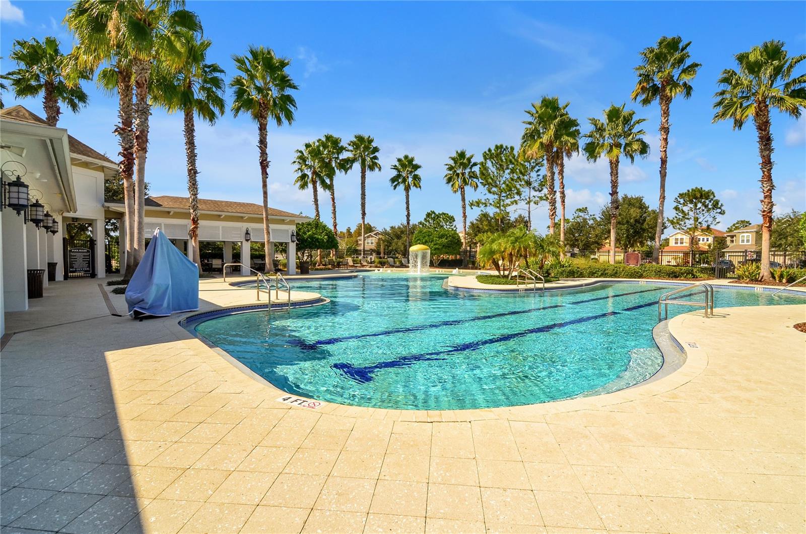 7692 STONEBROOK CIR