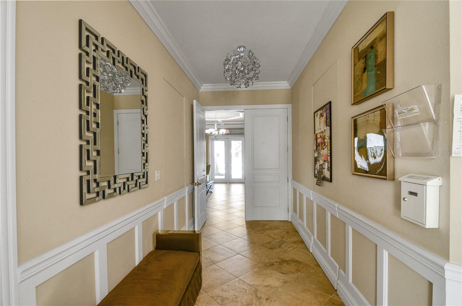7692 STONEBROOK CIR