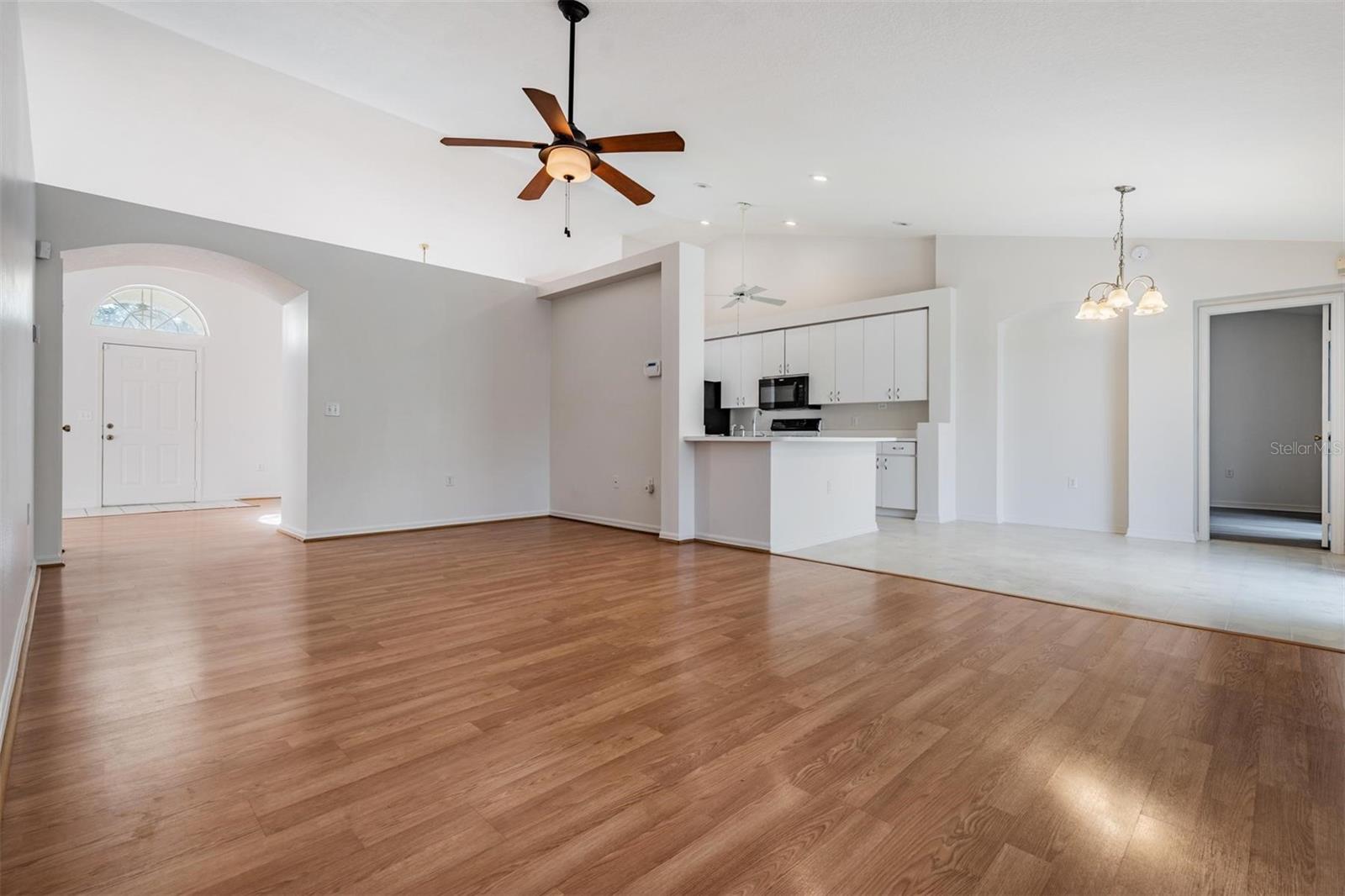 28647 FAIRWEATHER DR