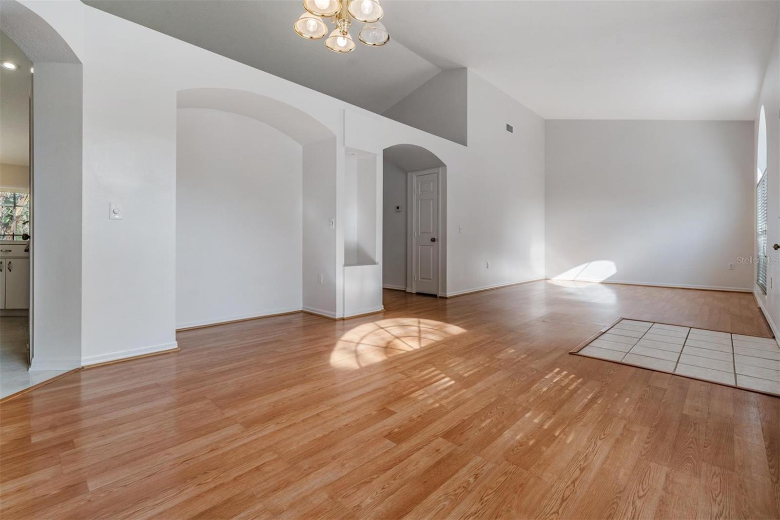 28647 FAIRWEATHER DR