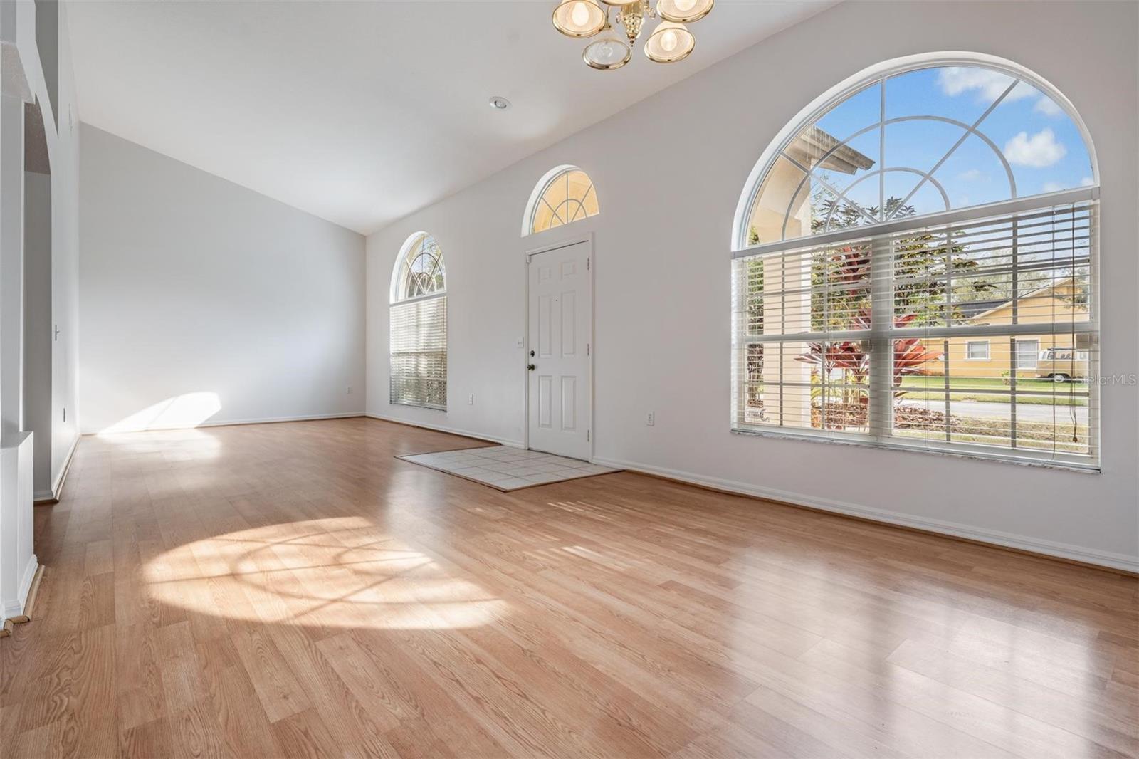 28647 FAIRWEATHER DR