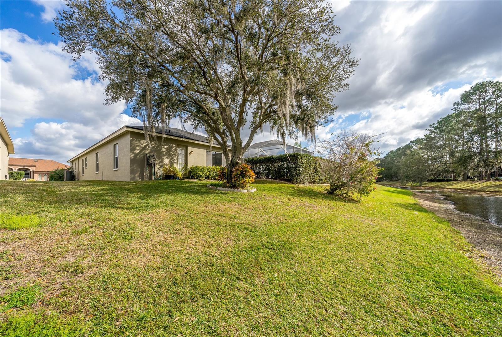 22524 WILLOW LAKES DR