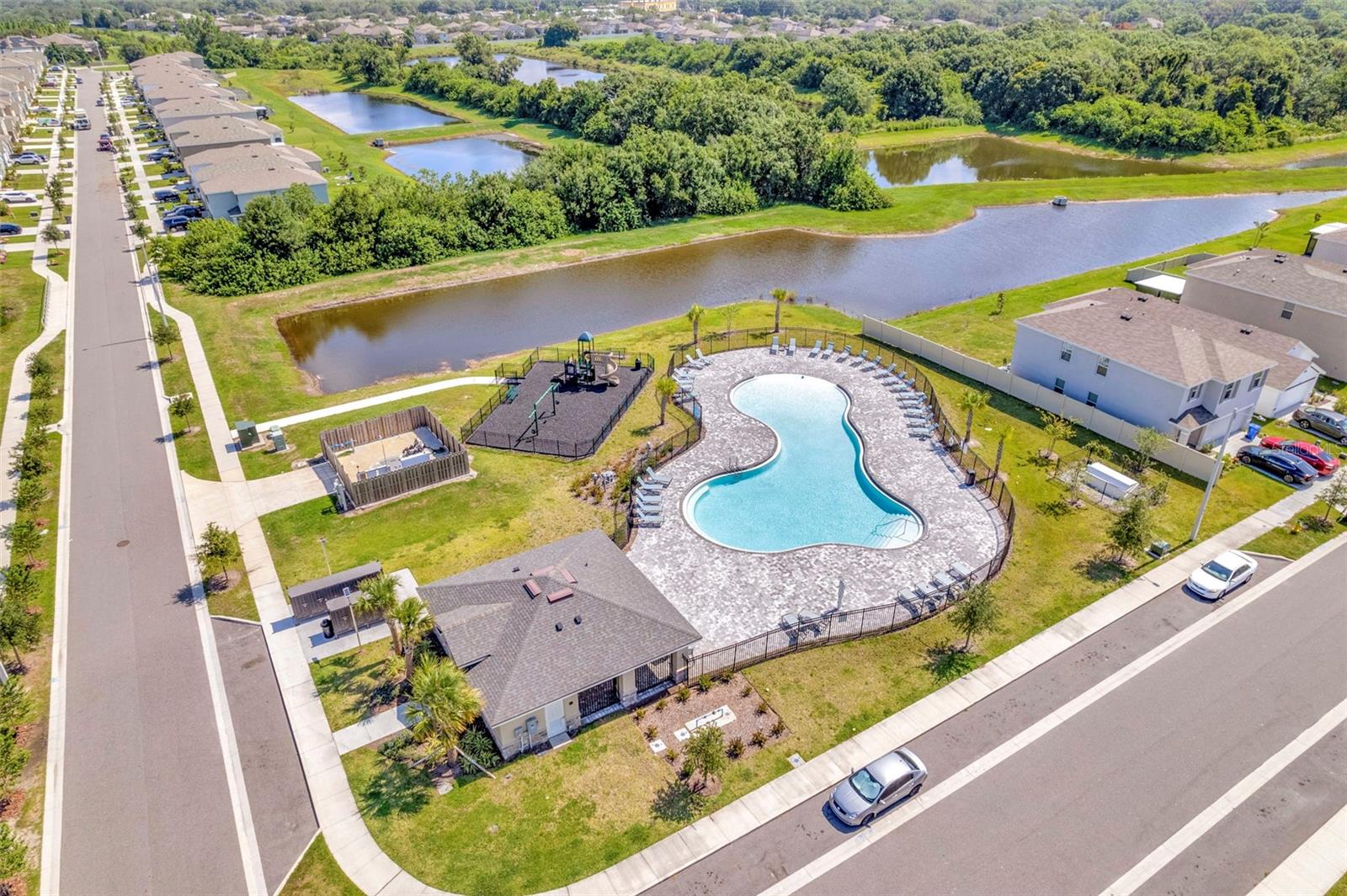 12132 LILY MAGNOLIA LN