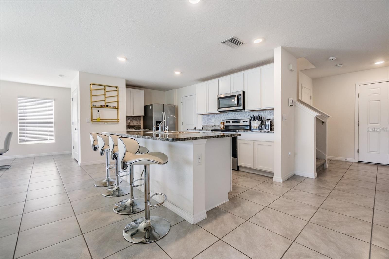 12132 LILY MAGNOLIA LN