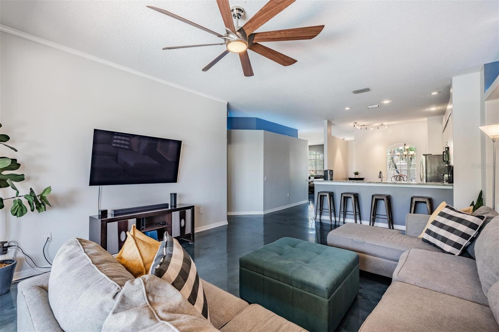 29646 FOREST GLEN DR