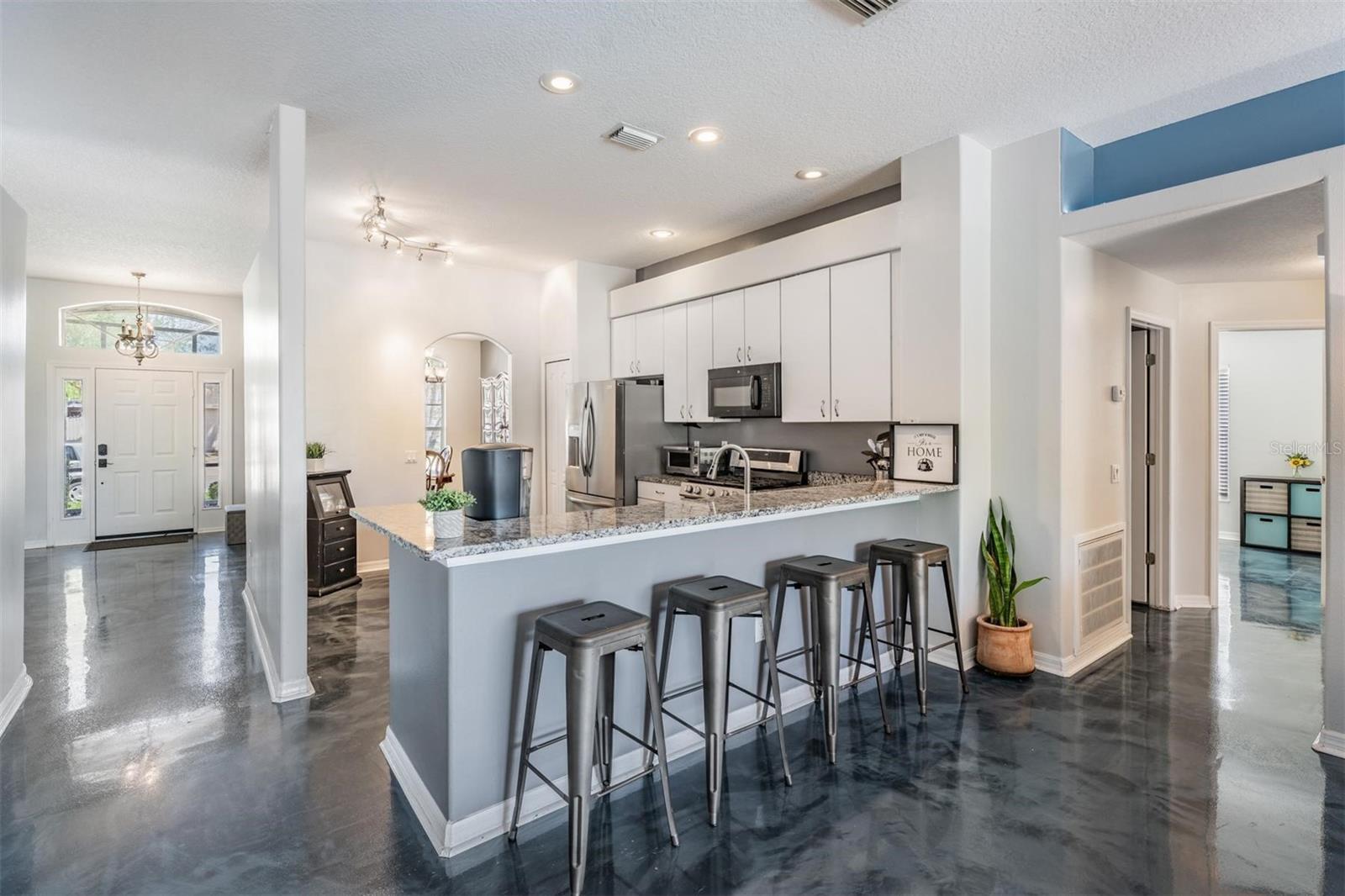 29646 FOREST GLEN DR