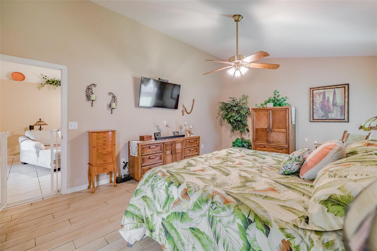 7532 REGENTS GARDEN WAY