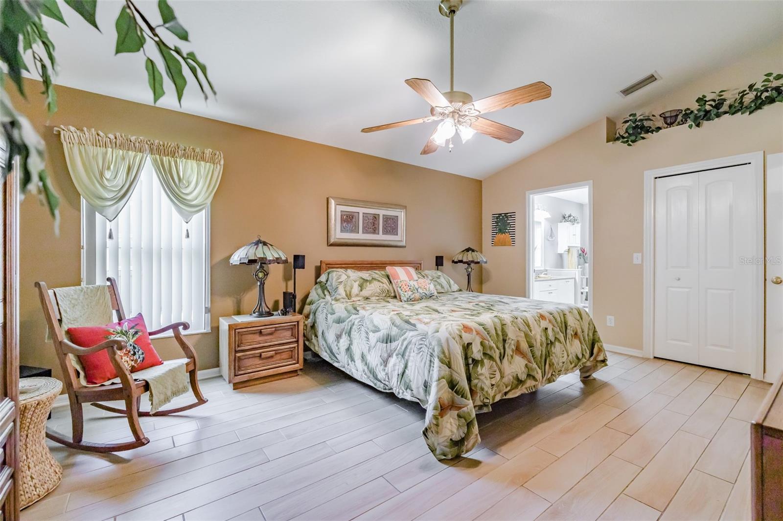 7532 REGENTS GARDEN WAY