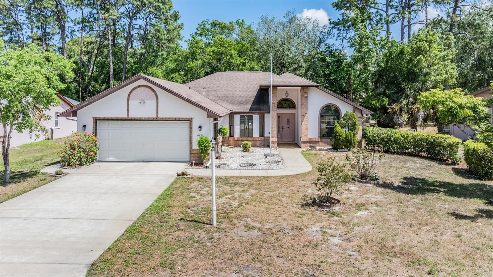 8441 DUNNELLON RD