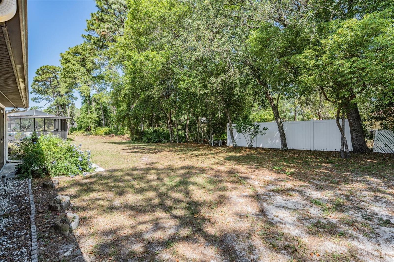 8441 DUNNELLON RD