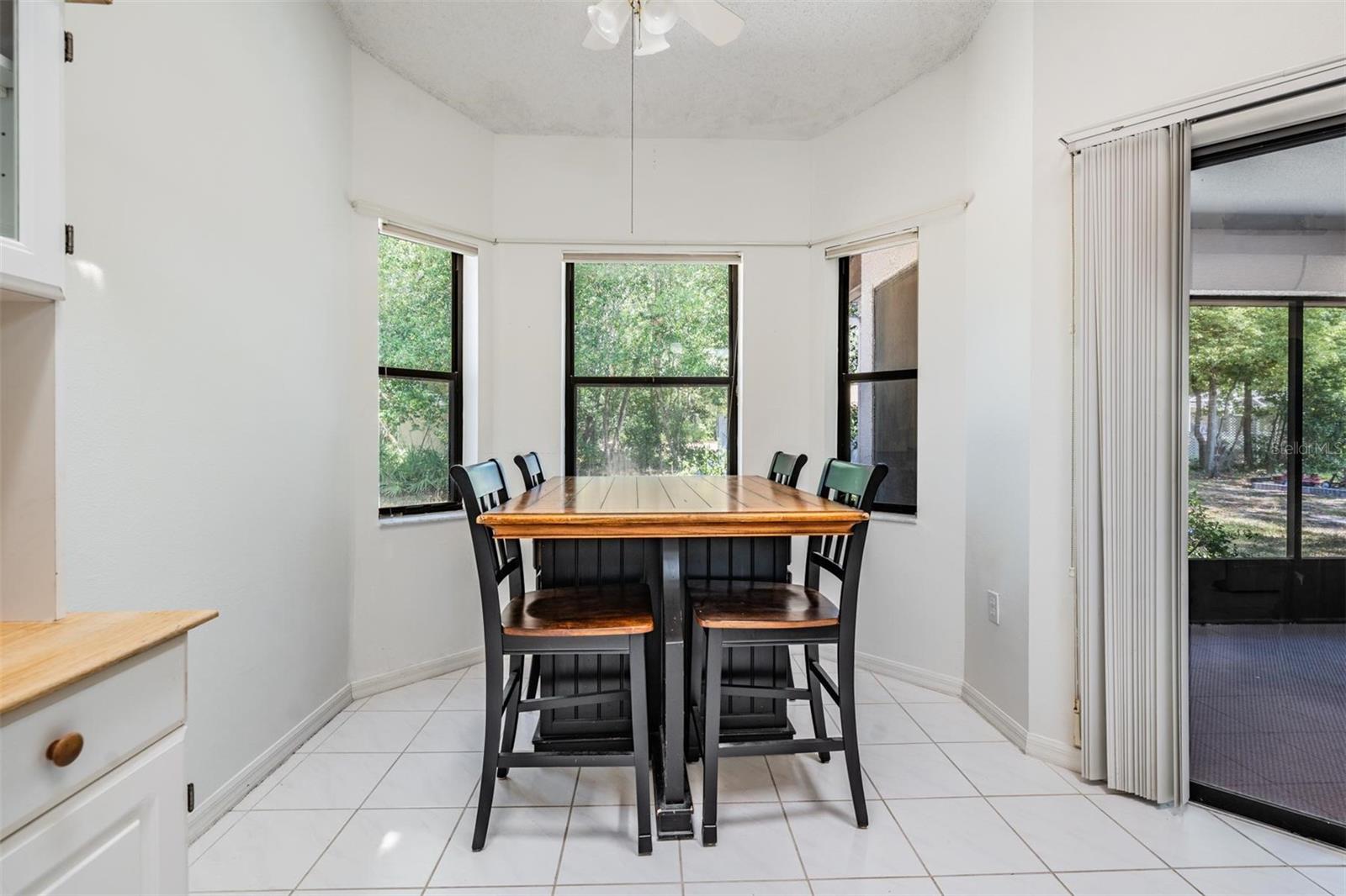 8441 DUNNELLON RD