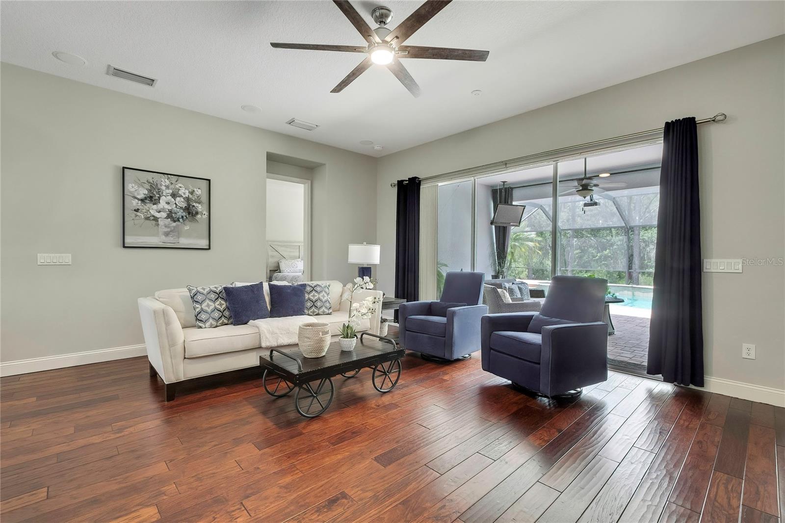 3247 DIAMOND FALLS CIR