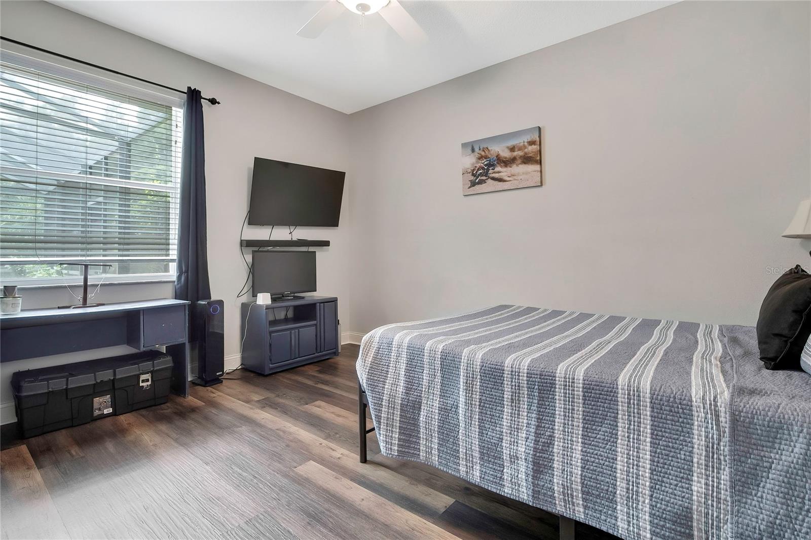 3247 DIAMOND FALLS CIR