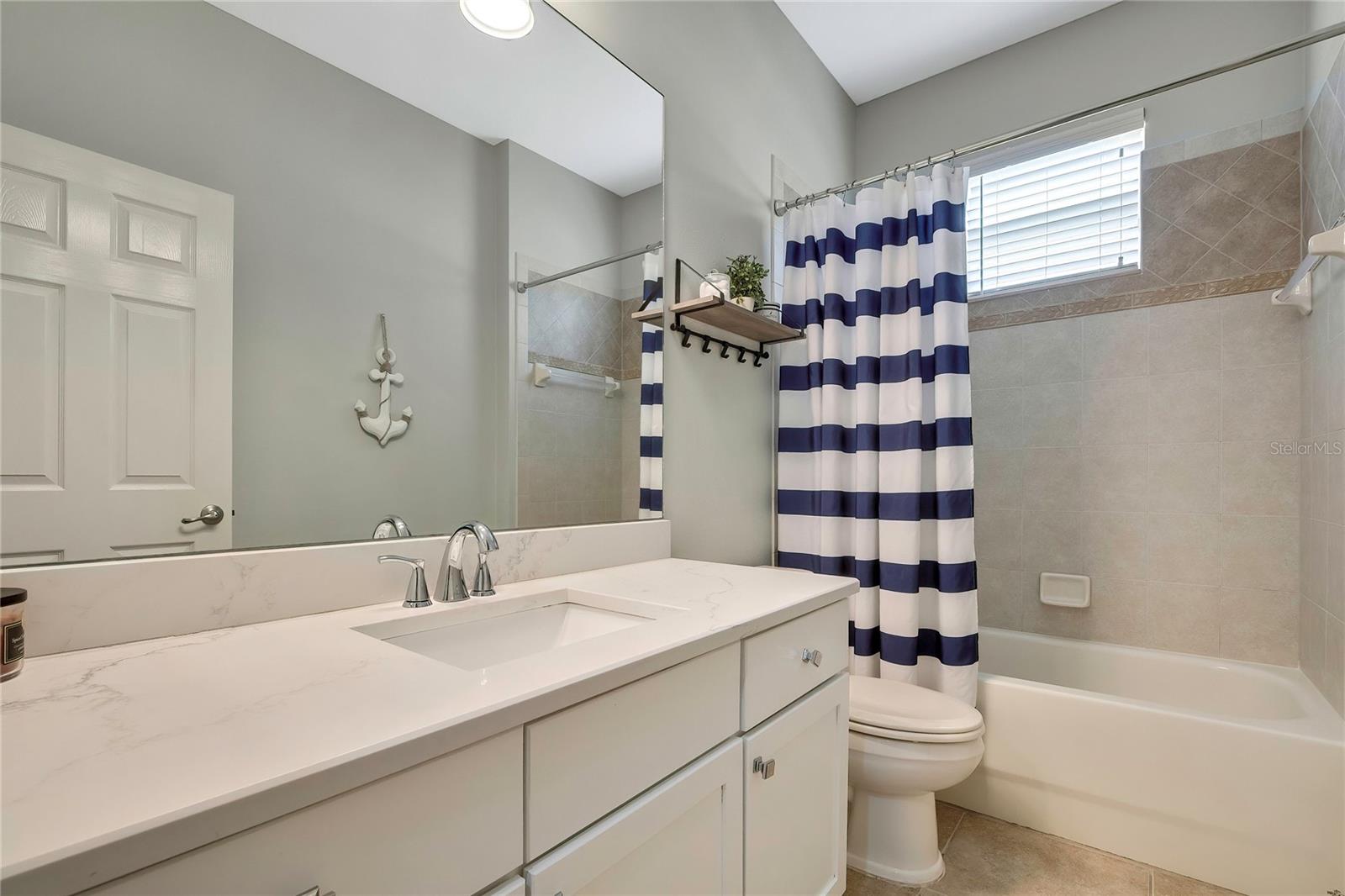 3247 DIAMOND FALLS CIR