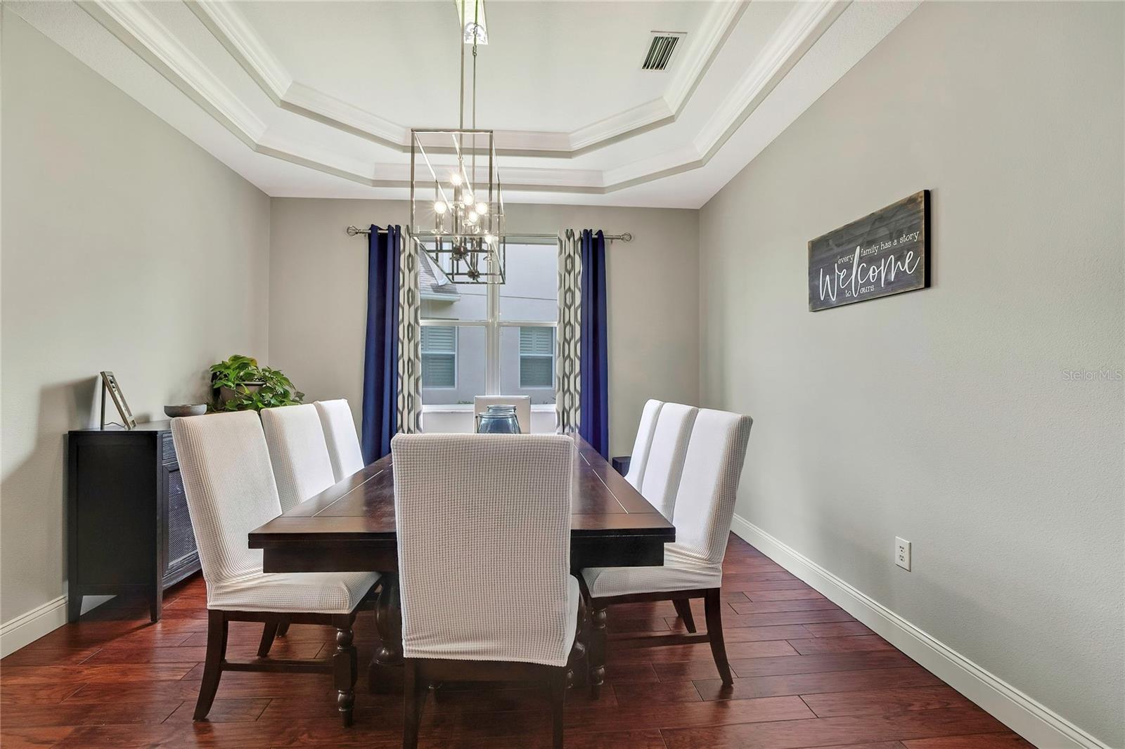 3247 DIAMOND FALLS CIR