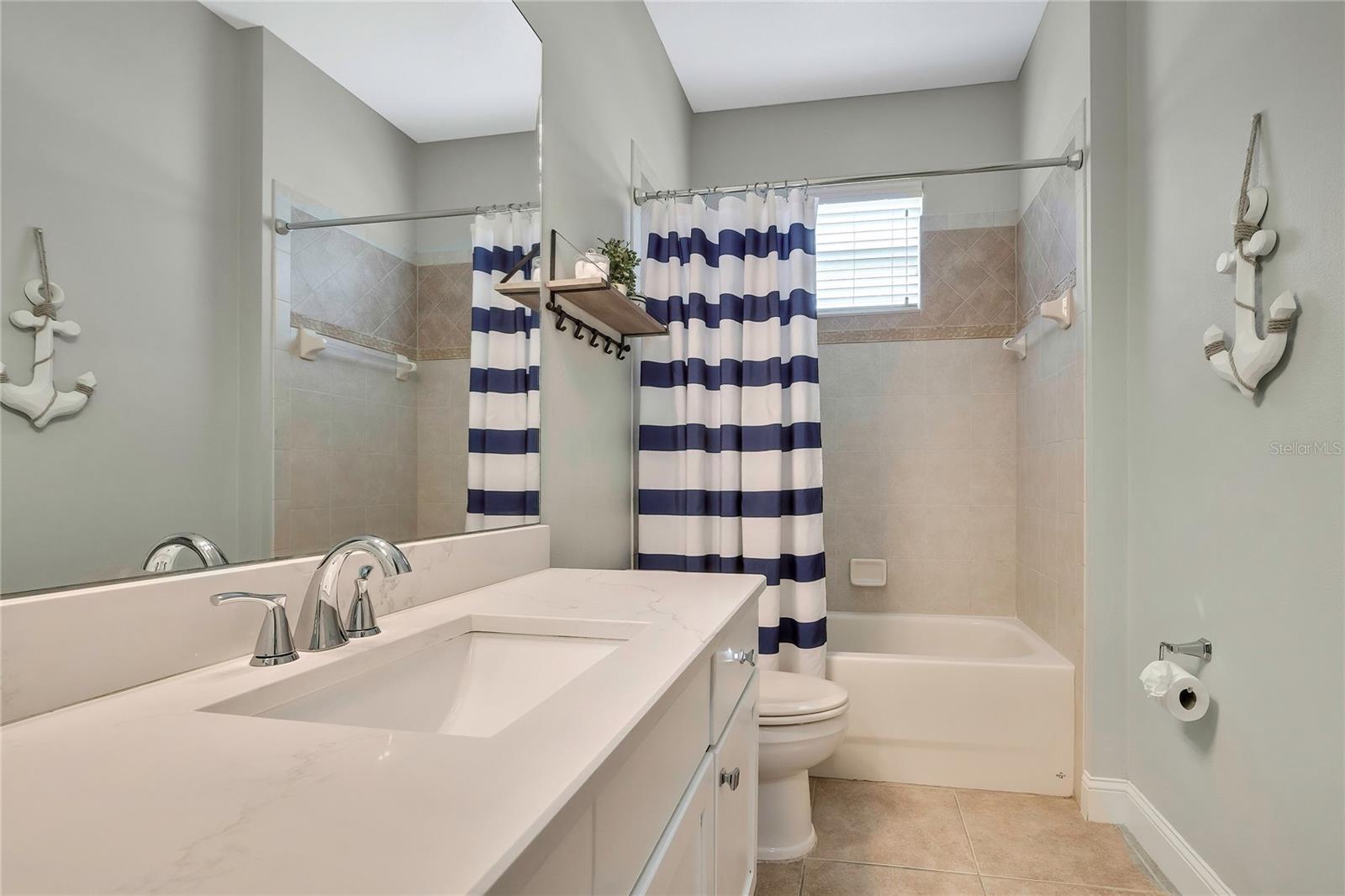 3247 DIAMOND FALLS CIR