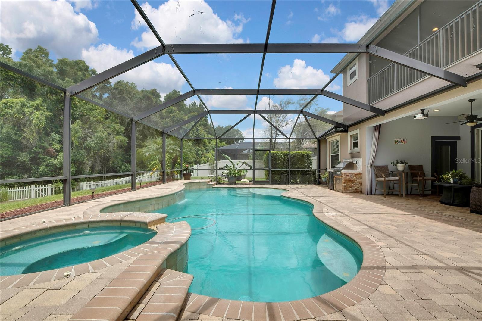 3247 DIAMOND FALLS CIR