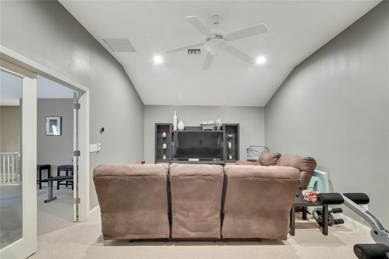 3247 DIAMOND FALLS CIR