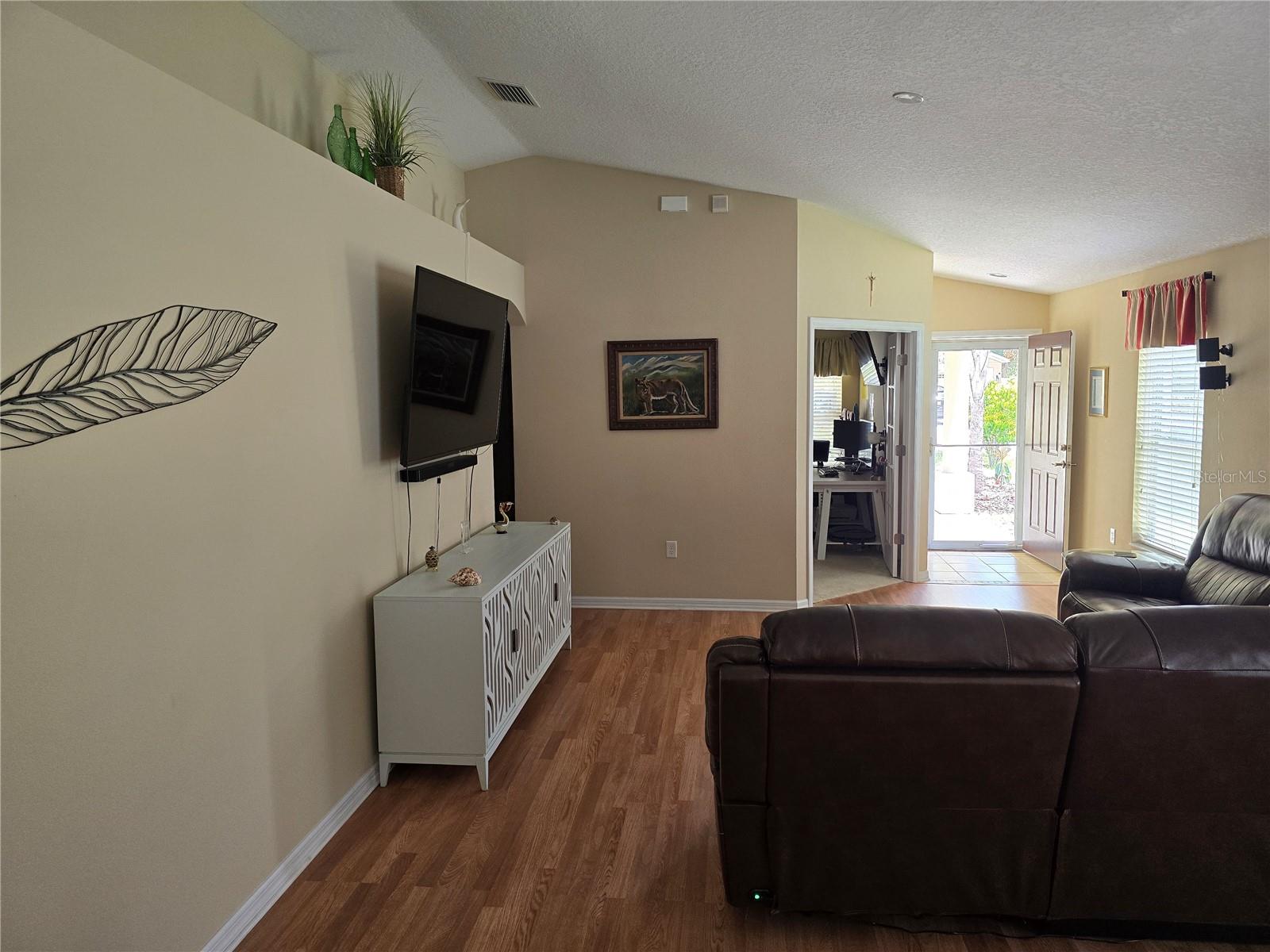 12349 FIELD POINT WAY