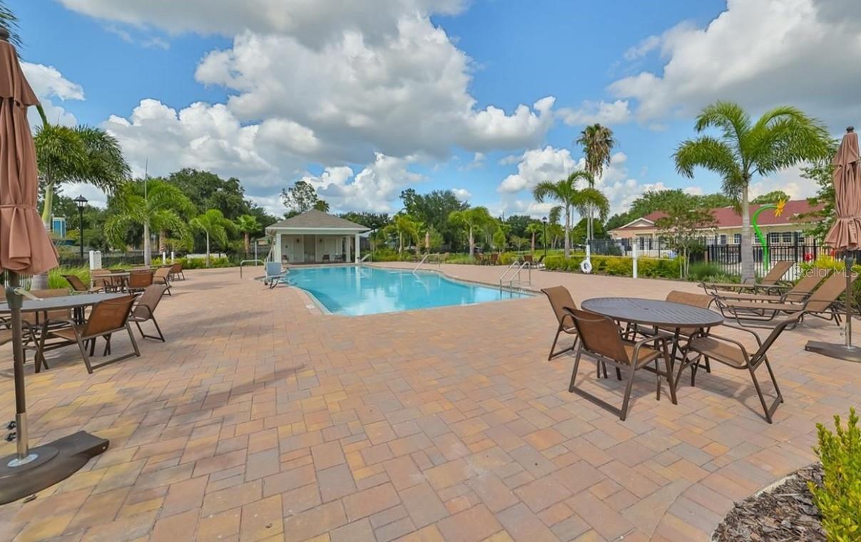 7801 MONARCH GARDEN CIR